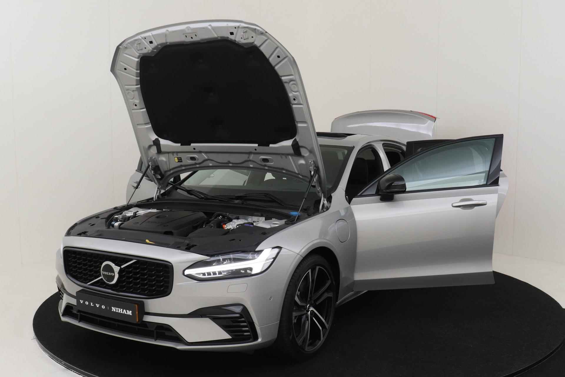 Volvo S90 T8 AWD ULTIMATE DARK *FULL OPTIONS!* -PANO.DAK|LUCHTVERING|B&W-AUDIO|GEVENT.LEDER+MASSAGE|20" - 54/59