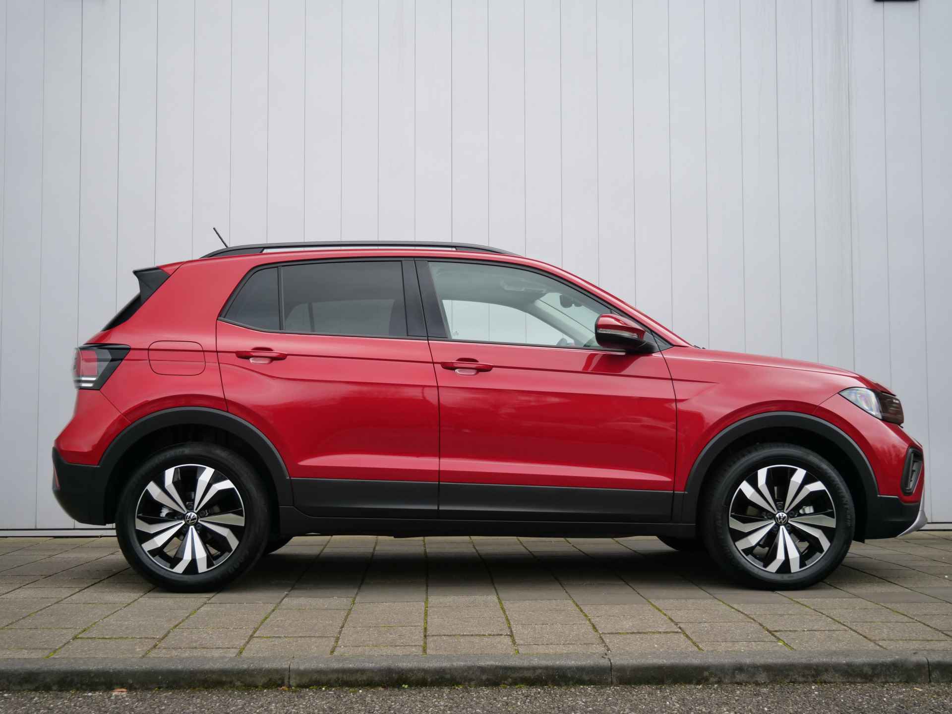 Volkswagen T-Cross 1.0 TSI 116pk Life Edition Automaat LED / Camera / 17 Inch / Apple Carplay - 7/35