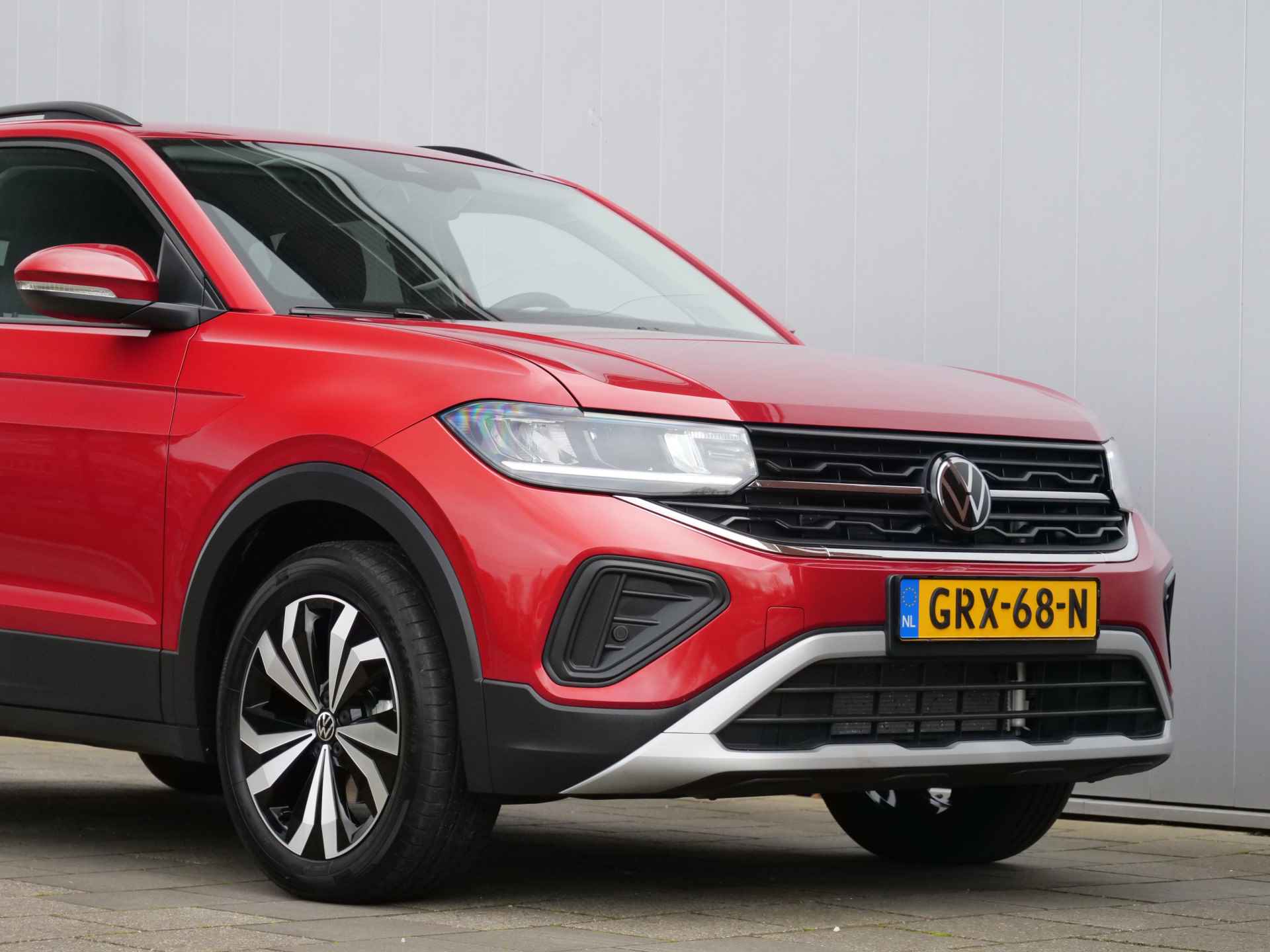 Volkswagen T-Cross 1.0 TSI 116pk Life Edition Automaat LED / Camera / 17 Inch / Apple Carplay - 11/35