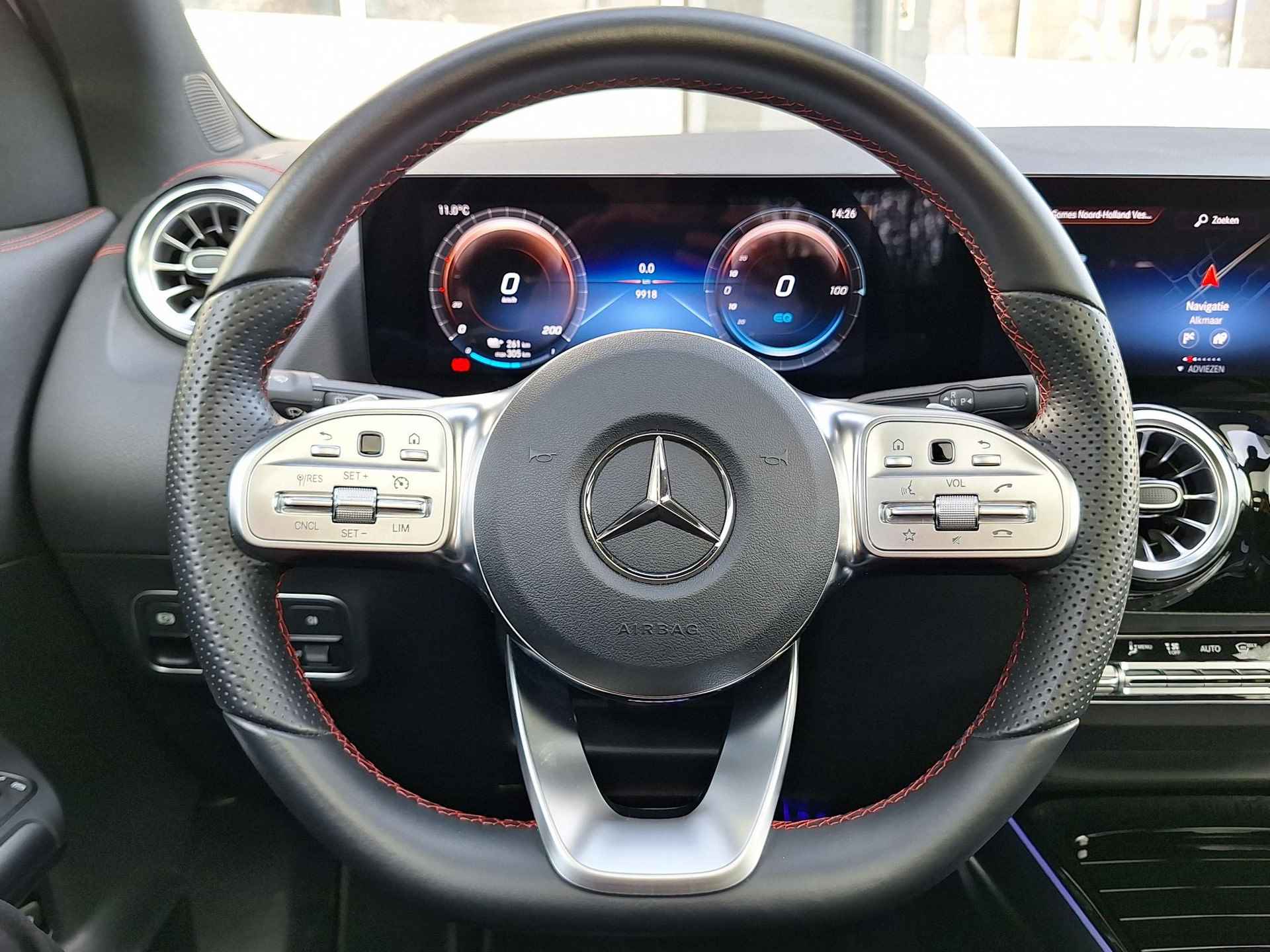 Mercedes-Benz EQA 250+ | Panoramadak | AMG | AMG | Premium | Panoramadak | Achteruitrijcamera | Stoelverwarming | Apple & Android Carplay | Showmodel SALE - 14/46