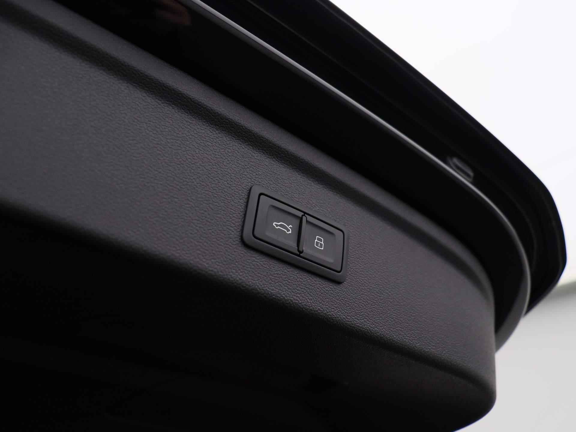 Audi A3 Sportback 40 TFSI e Advanced edition 204 PK | Automaat | Navigatie | Camera | Panoramadak | Cruise Control | Climate Control | Parkeersensoren | Virtual Cockpit | LED | Lichtmetalen velgen | Privacy glass | - 15/46