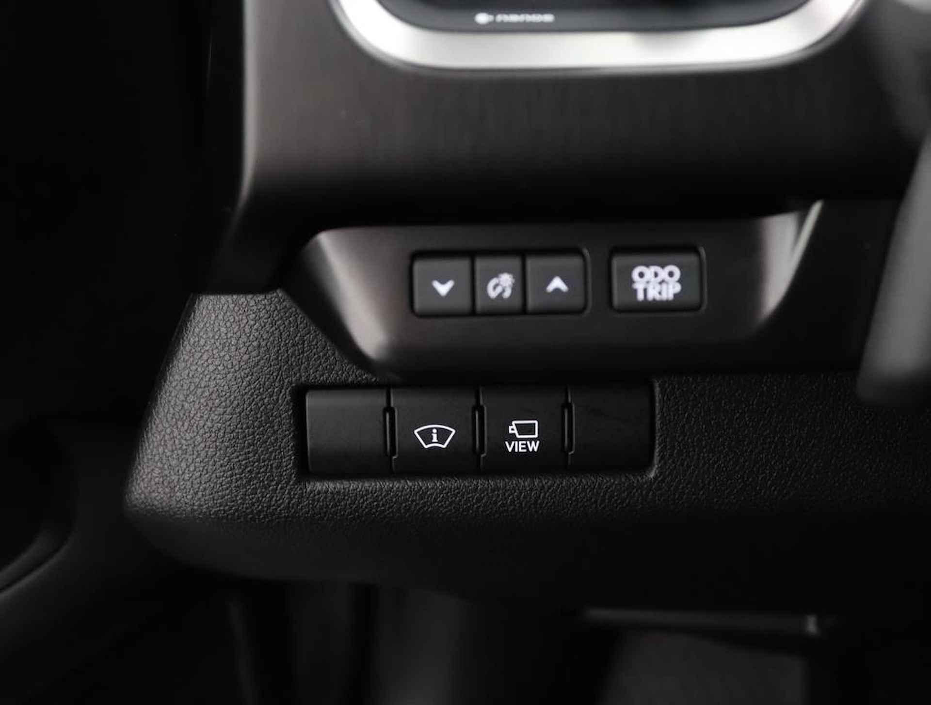 Lexus UX 250h Executive Line | Stoelkoeling | Head-Up Display| Elektrisch bedienbare achterklep | - 29/59