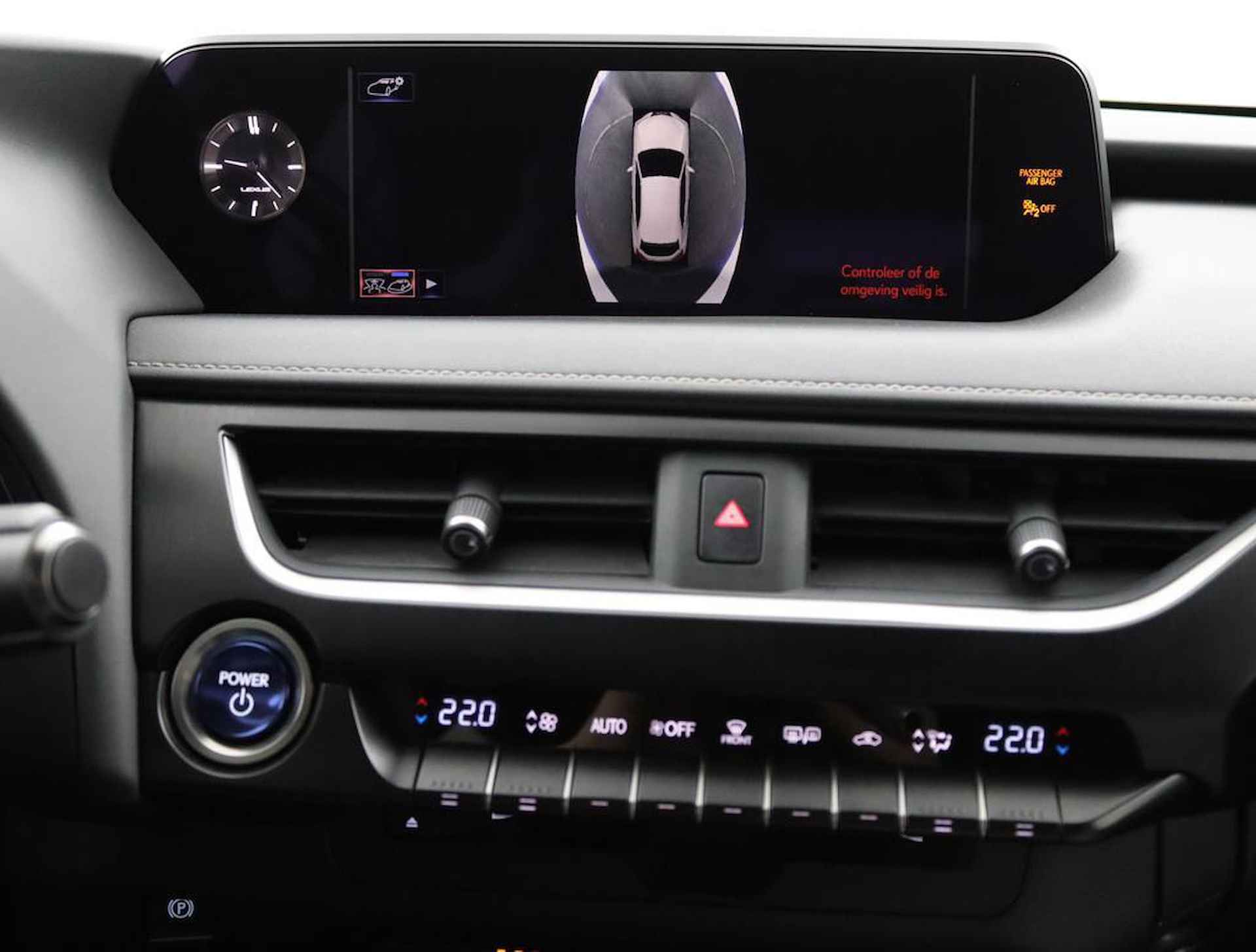Lexus UX 250h Executive Line | Stoelkoeling | Head-Up Display| Elektrisch bedienbare achterklep | - 54/59