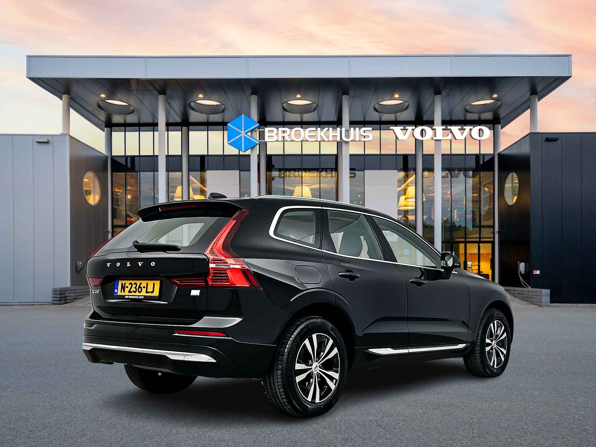 Volvo XC60 T6 Recharge AWD Inscription | Facleift | Google | Harman Kardon | Leder | Elektr. verst. stoelen | Stoel/stuurverwarming | Trekh - 4/34