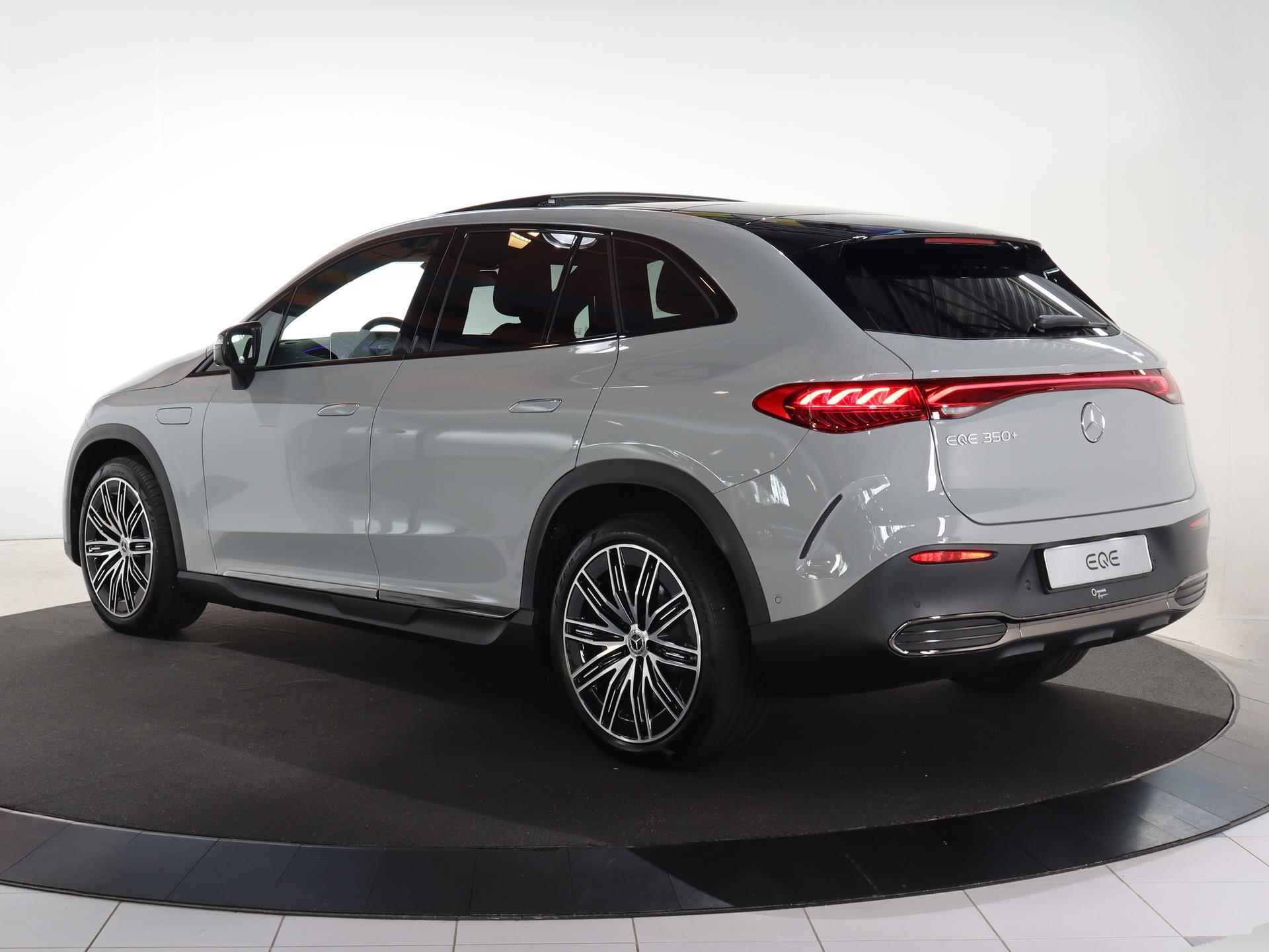 Mercedes-Benz EQE SUV 350+ AMG Line 91 kWh | Nieuwprijs € 106.759 | Premium pakket | Night pakket | Achterasbeturing | Panoramadak | 21-Inch | HUD | Trekhaak | Burmester Sound | Memory stoelen - 27/30