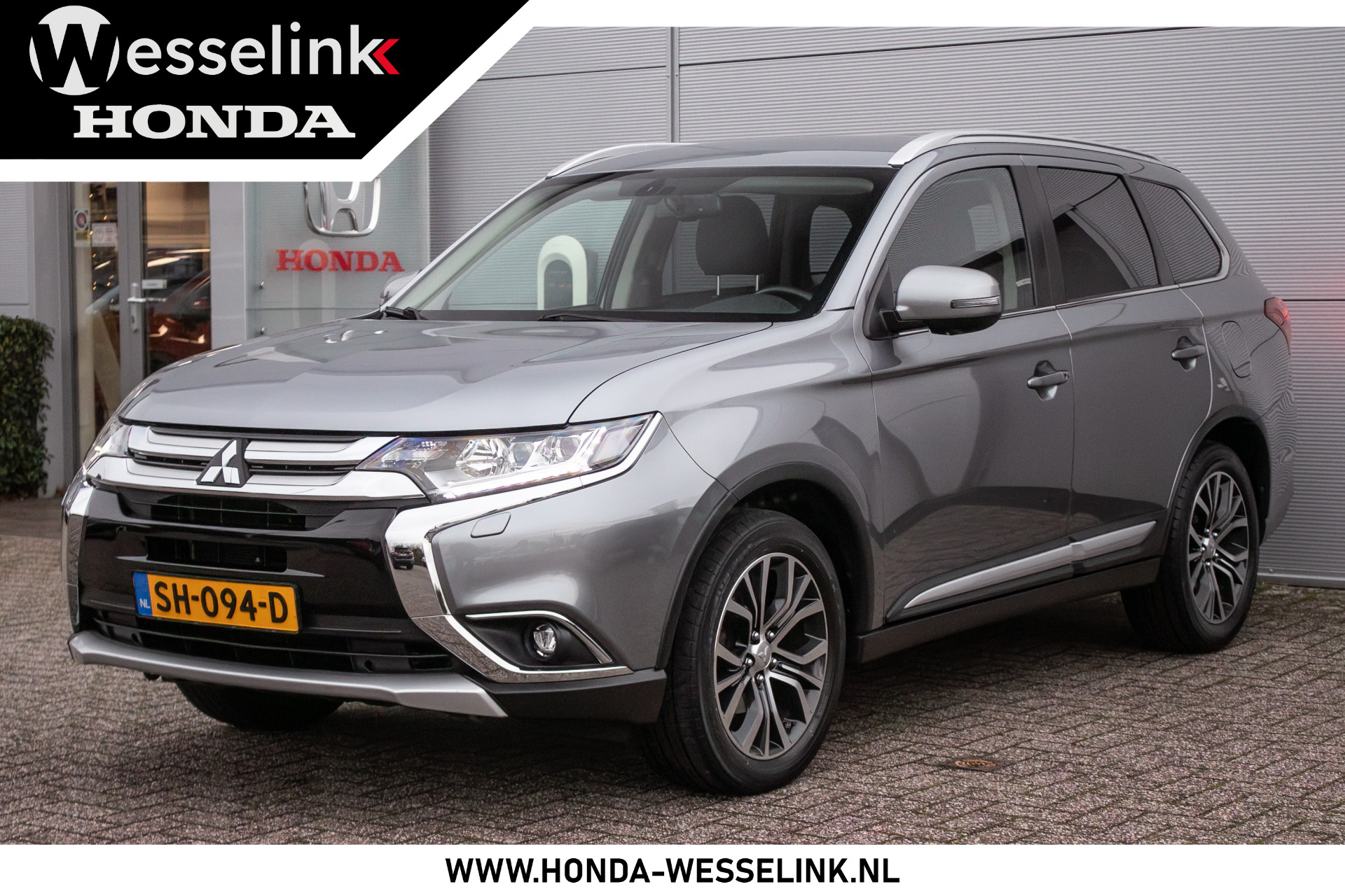 Mitsubishi Outlander 2.0 Connect Pro automaat All-in rijklaarprijs | Dealer onderh. | Trekhaak | Nav | Leer | Cam