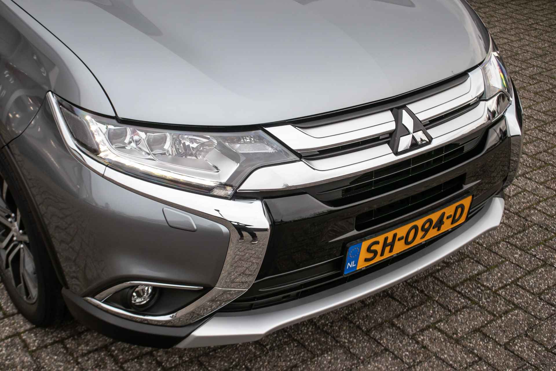 Mitsubishi Outlander 2.0 Connect Pro automaat All-in rijklaarprijs | Dealer onderh. | Trekhaak | Nav | Leer | Cam - 26/41