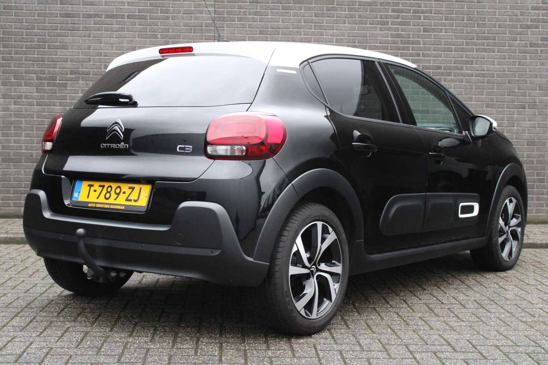 Citroën C3 1.2 PureTech Feel Edition Navigatie, Cruise/Climate Control, Trekhaak, Apple carplay/Android auto, LM Velgen, - 5/33