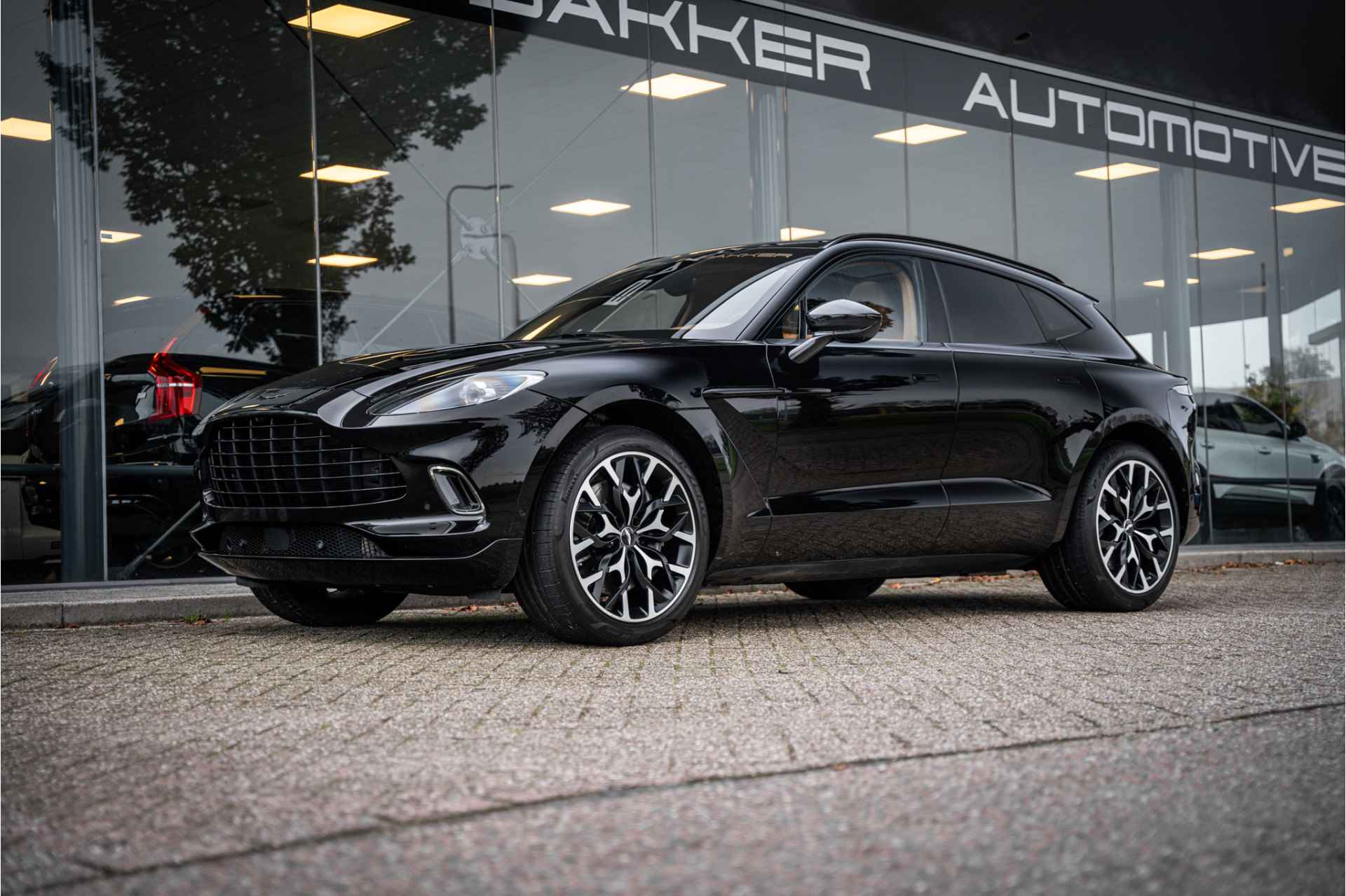 Aston Martin Dbx 4.0 V8 - 1 of 500 - Jewellery Pack - Convenience Pack - DB Elegance - 5/104