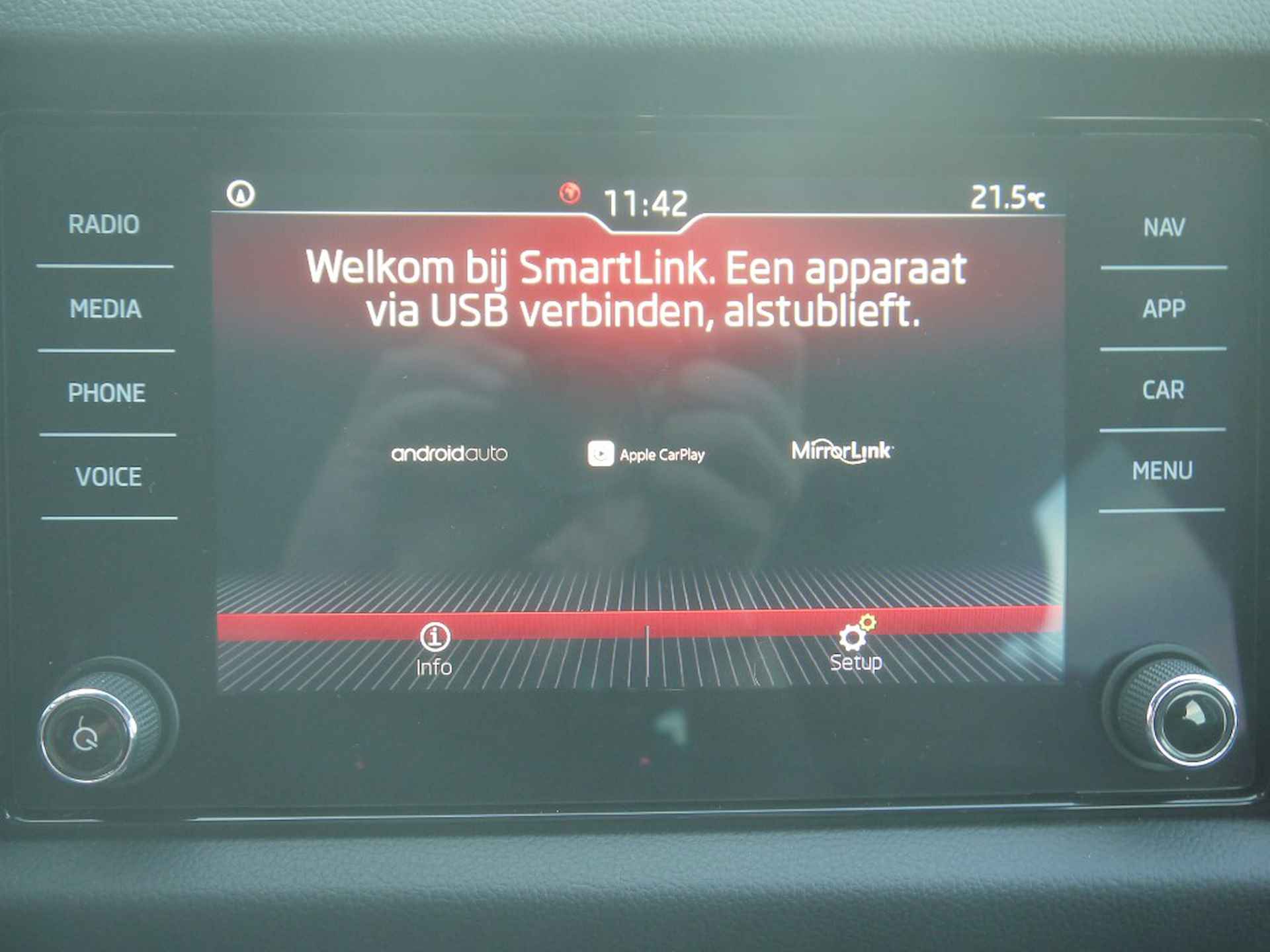 Škoda Kodiaq 1.5 TSI Business Edition NL-Auto!! Half-Leder I Camera I Apple-Carplay -- BEVRIJDINGSDAG GEOPEND VAN 11.00 T/M 15.00 UUR -- - 15/33