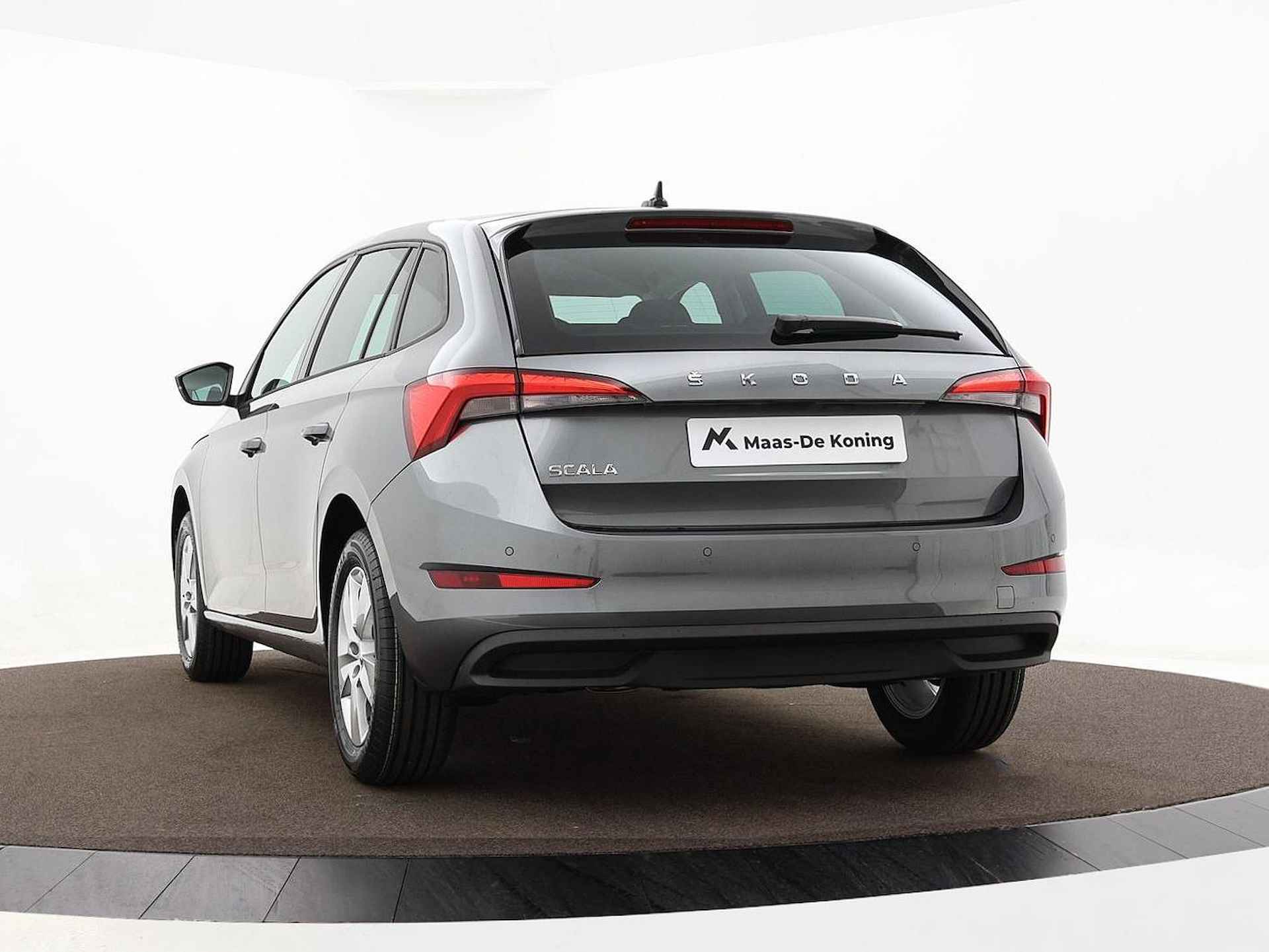 Skoda Scala 1.0 TSI Selection |  Privatelease vanaf €406,- per maand | €2000,- inruilpremie - 4/17