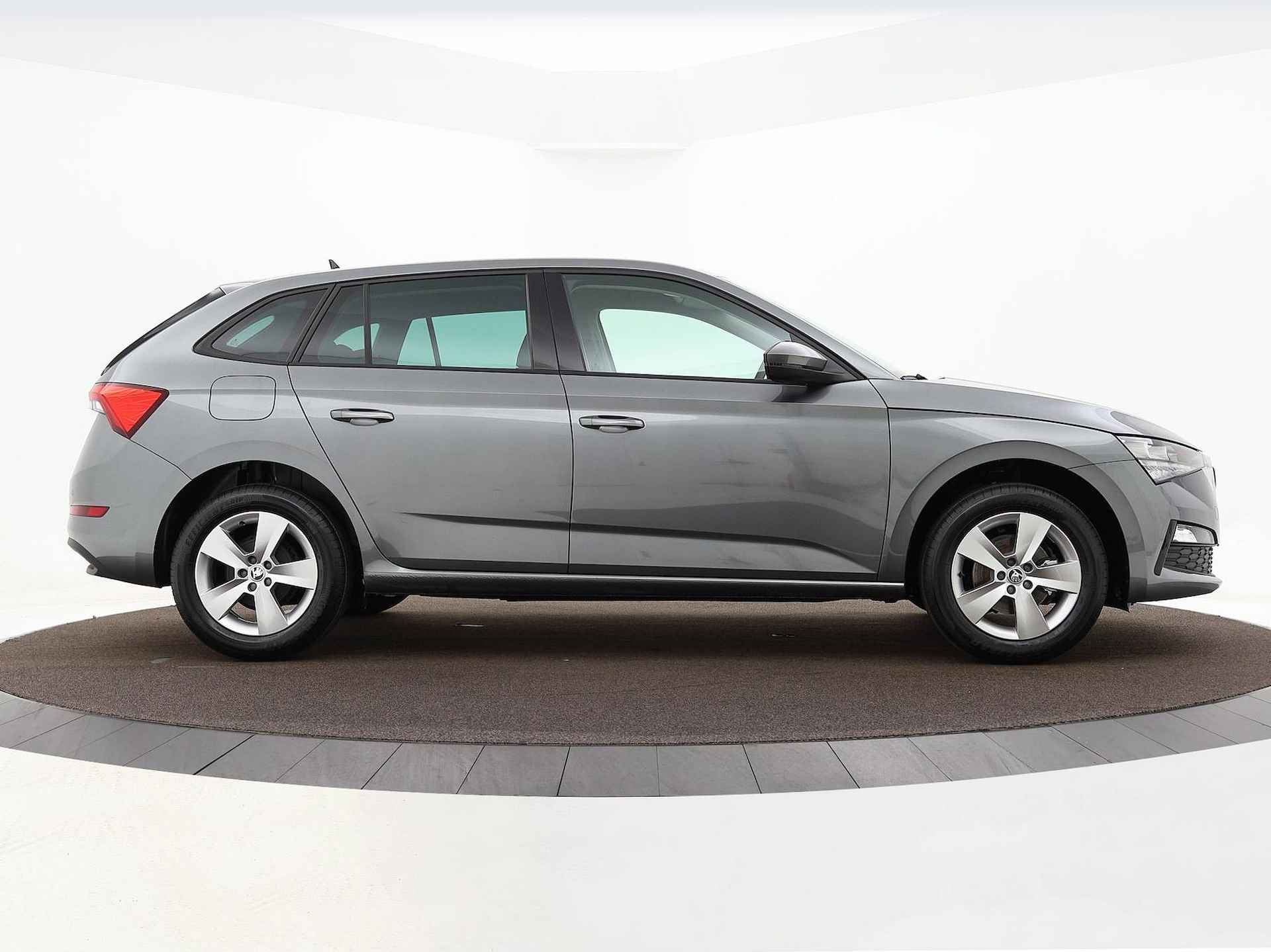 Skoda Scala 1.0 TSI Selection |  Privatelease vanaf €406,- per maand | €2000,- inruilpremie - 7/17