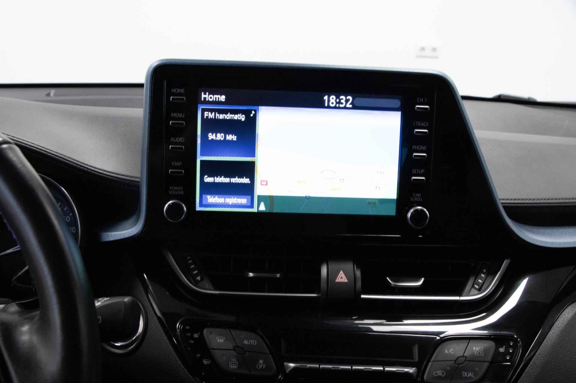 Toyota C-HR 2.0 Hybrid Dynamic | Bi-Tone| Navi| Camera| Apple Car play/Android Auto| Adaptive Cruise| DAB | Zeer mooie kleur combi - 18/23