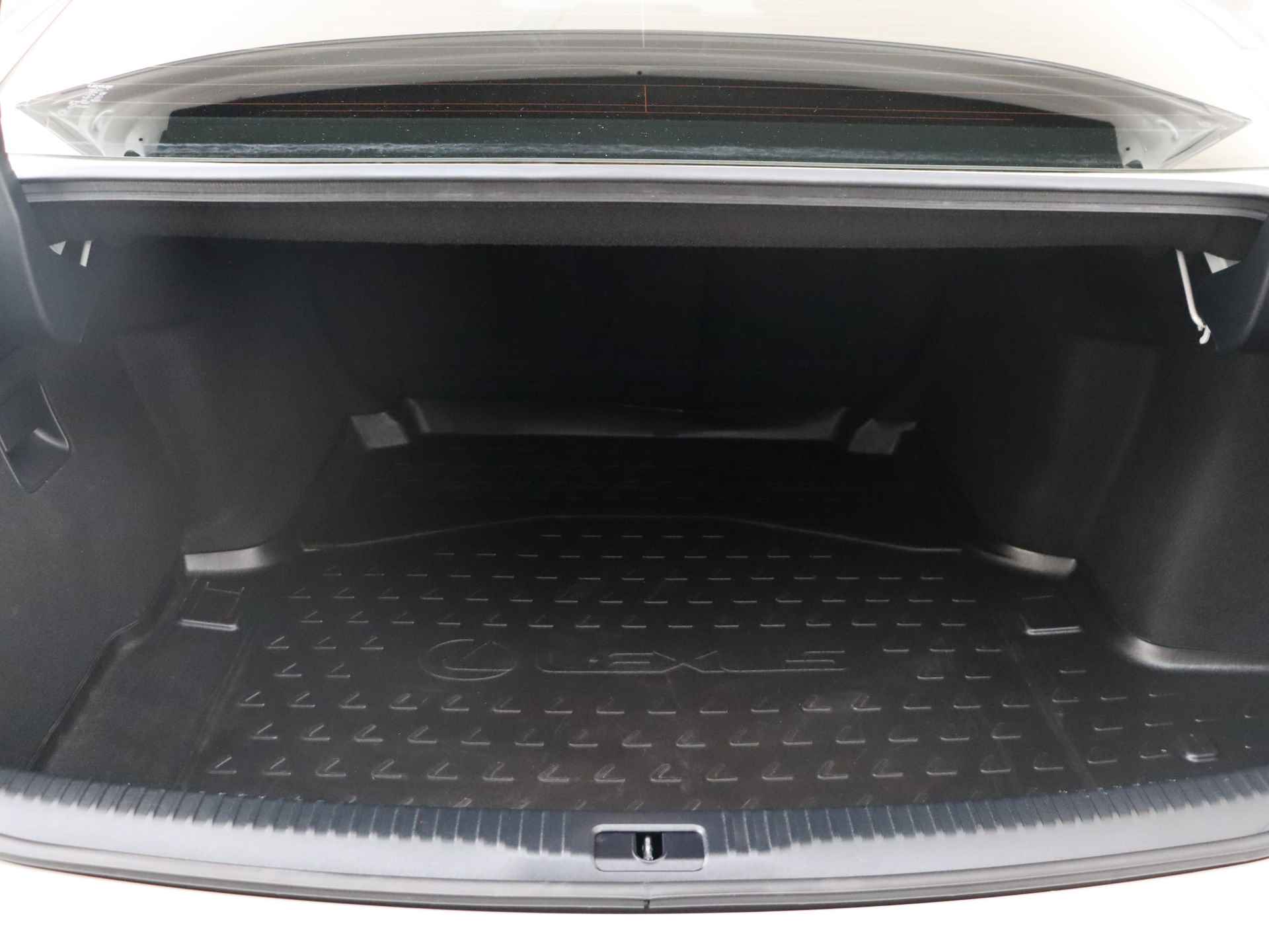 Lexus IS 300h Hybrid Business Line | Lederen Bekleding | Elektrische Stoelen | Sunroof | - 36/45