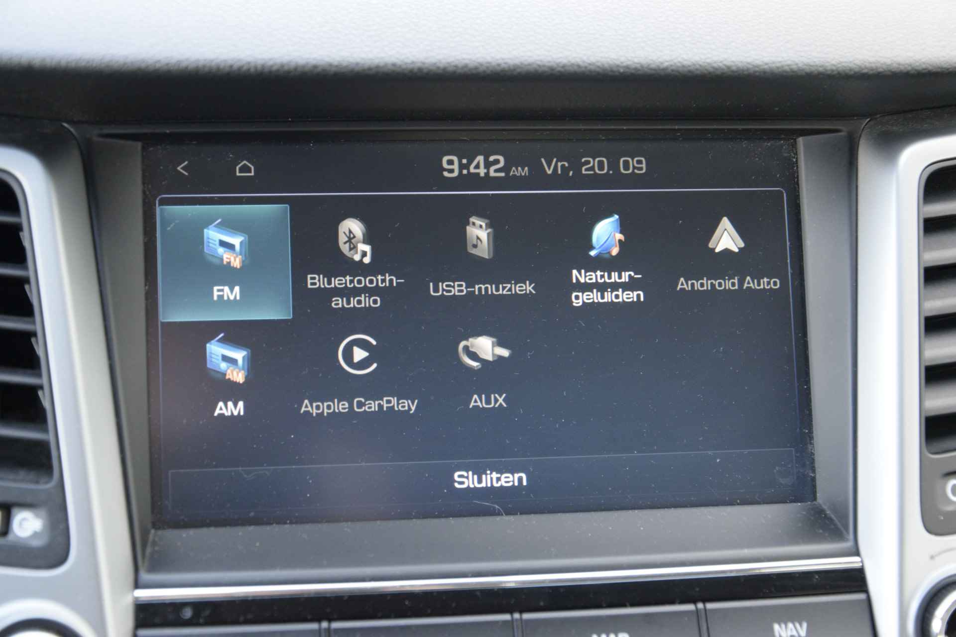 Hyundai Tucson 1.6 GDi | Stoelverw. | Apple Carplay | Navi | Camera | Cruise en Climate Control | - 10/36