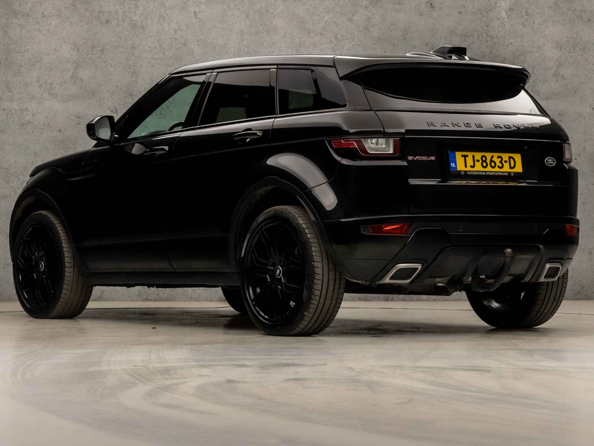 Land Rover Range Rover Evoque 2.0 Si4 HSE Dynamic Black Edition 241Pk Automaat (PANORAMADAK, GROOT NAVI, MERIDIAN AUDIO, STUUR/STOELVERWARMING, GETINT GLAS, ELEK SPORTSTOELEN, CAMERA, ELEK ACHTERKLEP, TREKHAAK, NIEUWSTAAT) - 3/43