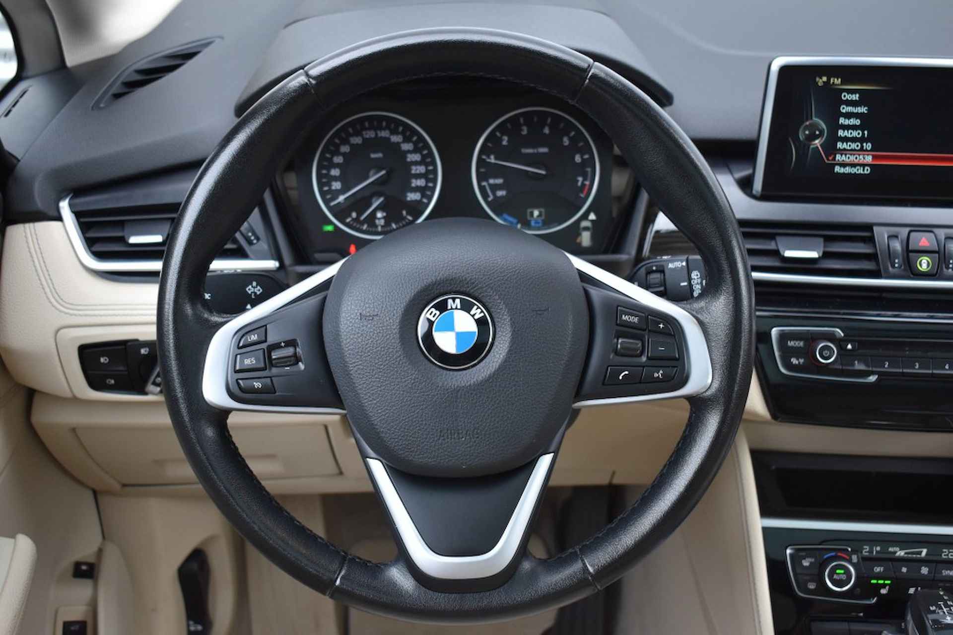 BMW 2-serie 225XE PHEV LUXURY / LEDER / HUD / P.DAK / SPORTSTOELEN / P.CAMER - 24/47