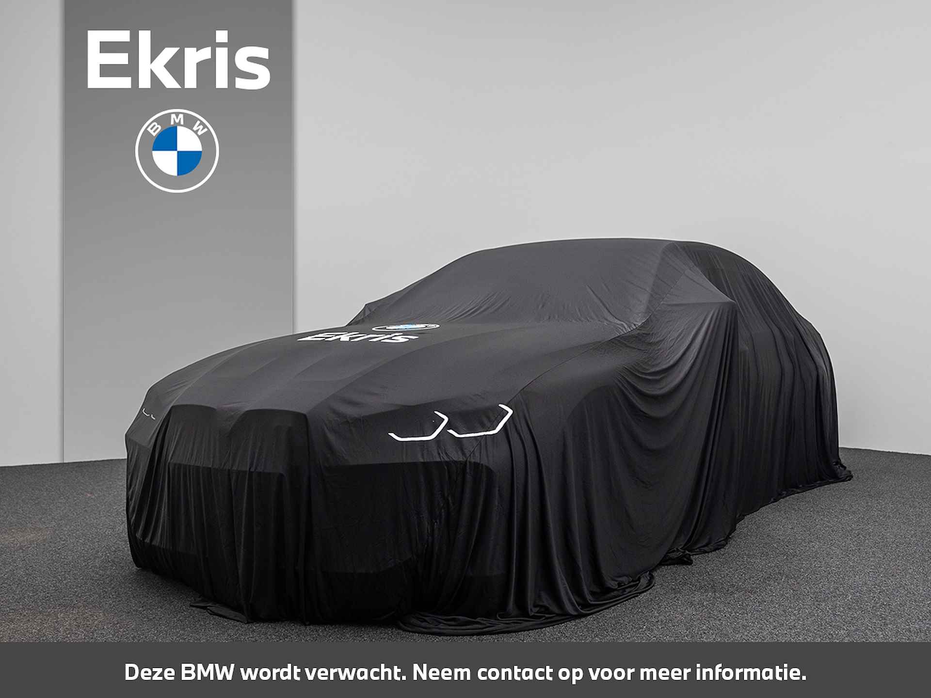 BMW iX xDrive40 Executive Sportpakket 77 kWh / Trekhaak / Driving Assistant Professional / Harman Kardon / Laserlight / 21'' - 1/2