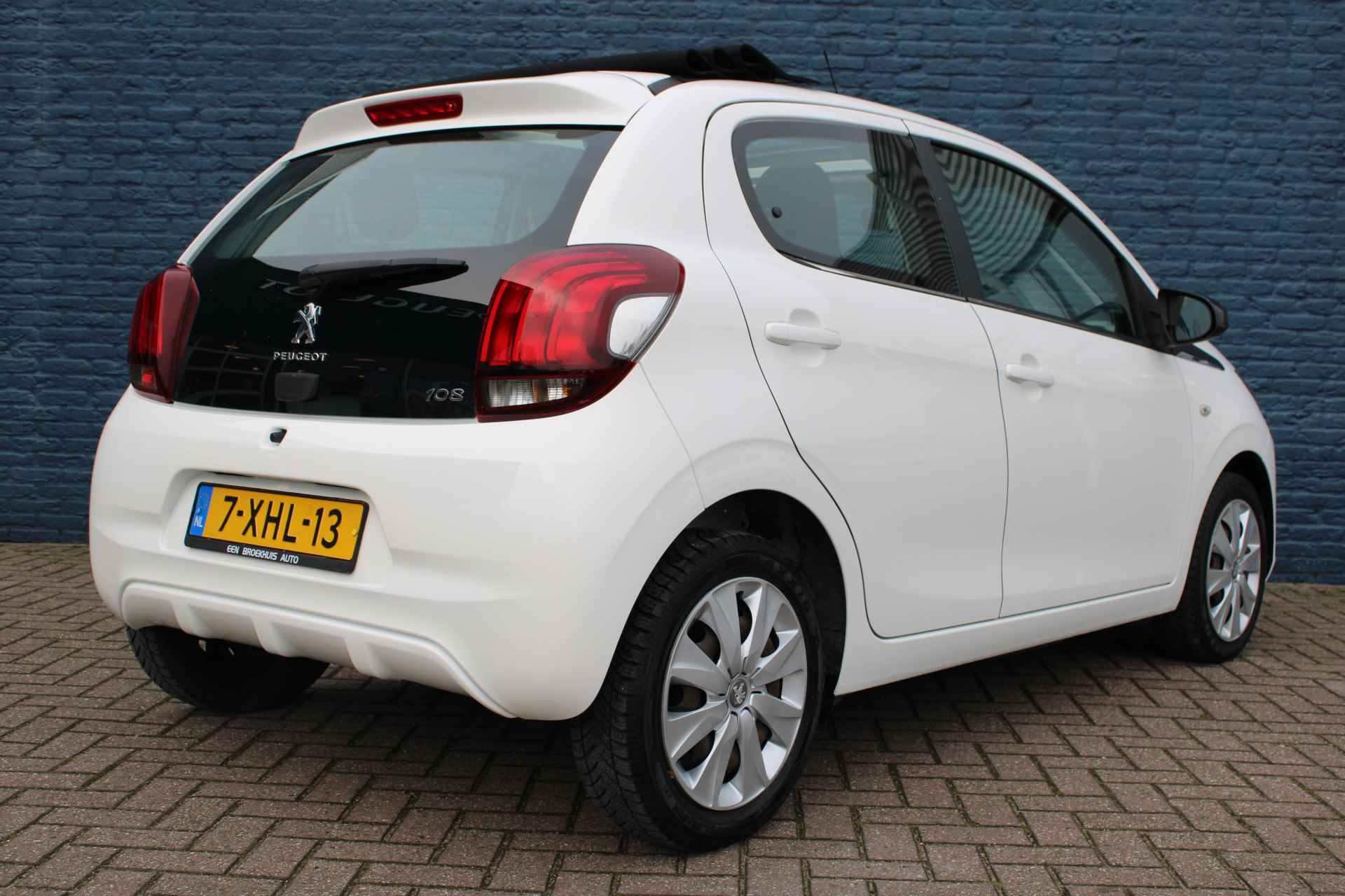 Peugeot 108 5drs 1.0 e-VTi Active Top! | Open dak | Airconditioning | Bluetooth | LED | Mistlampen | - 3/24