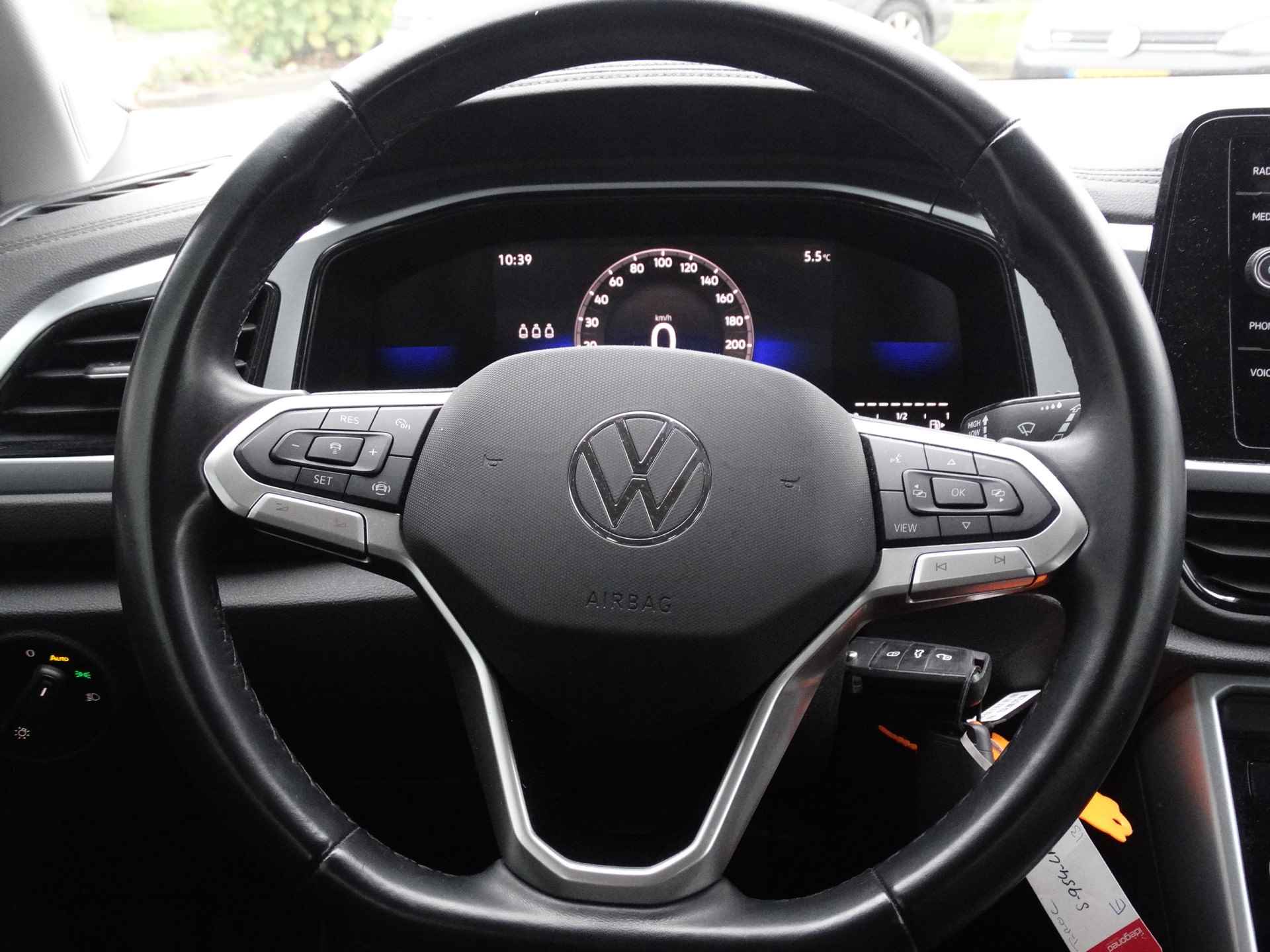 Volkswagen T-Roc 1.0 TSI 110PK Life | Apple Carplay/Android Auto | Cruise Control | Airco | Parkeersensoren | - 5/17