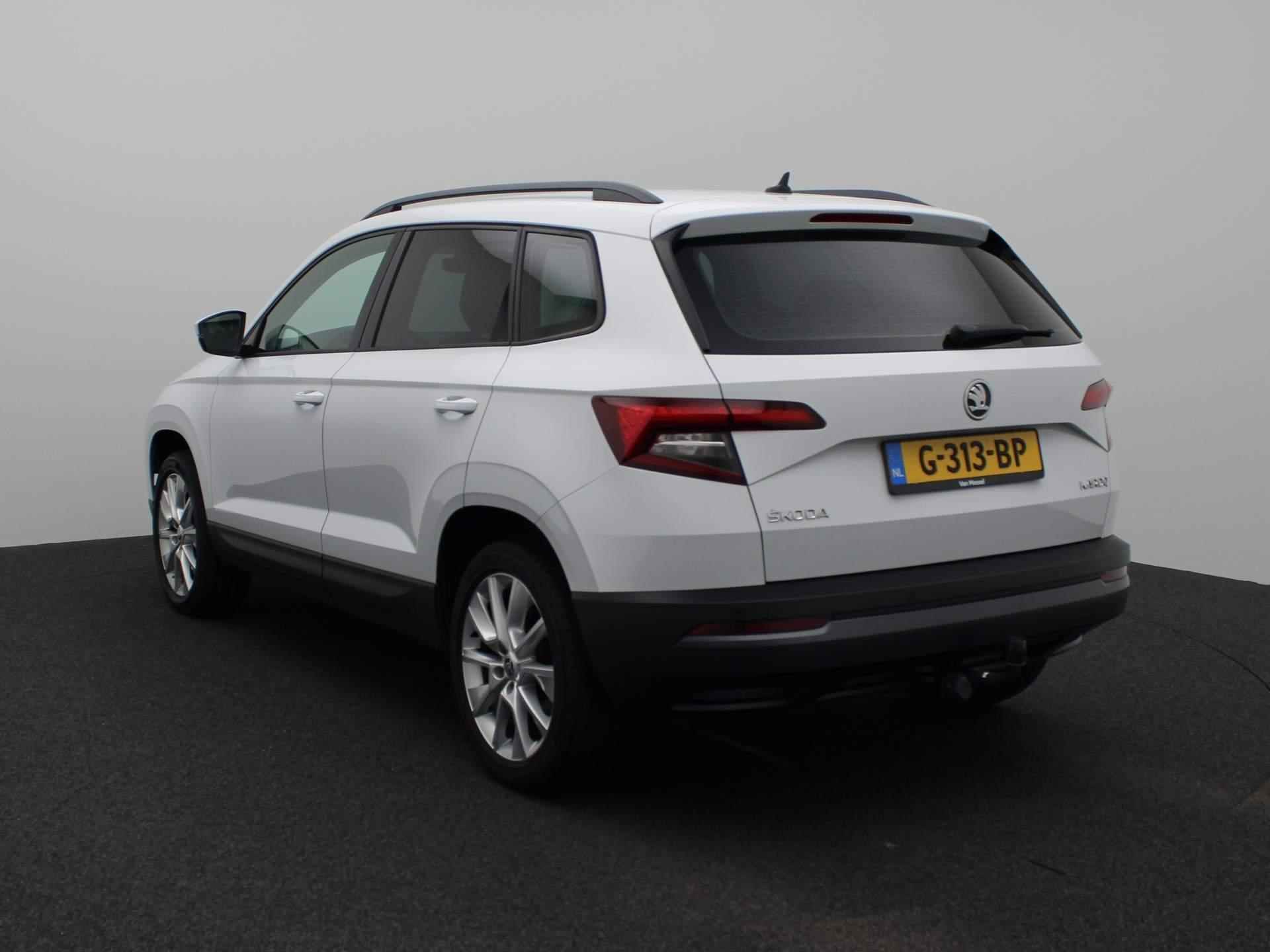 Skoda Karoq 1.0 TSI Ambition Business | Navigatie | Climate control | Parkeersensoren | Automaat | LMV | - 2/34