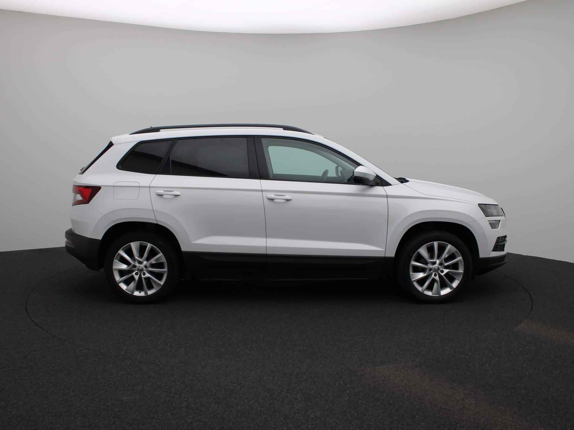 Skoda Karoq 1.0 TSI Ambition Business | Navigatie | Climate control | Parkeersensoren | Automaat | LMV | - 6/34