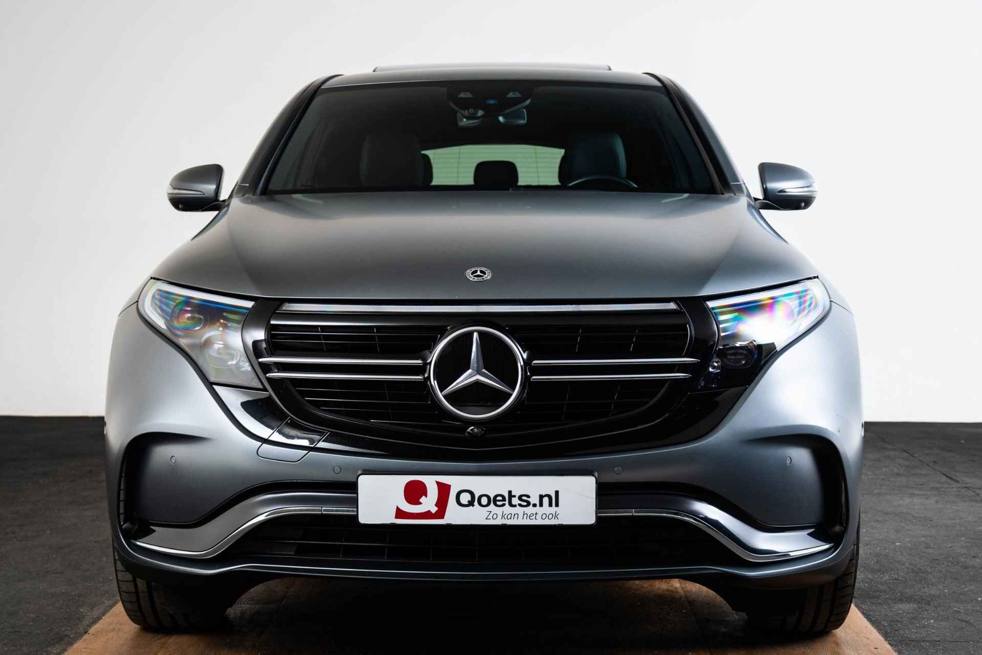 Mercedes-Benz EQC 400 4MATIC Premium Plus 80 kWh AMG Line Interieur/Exterieur - Trekhaak - Schuifdak - Memorystoelen -  Burmester - 21 inch - Head Up - Rijassistentiepakket - Verkeersbordenassistent - 23/73