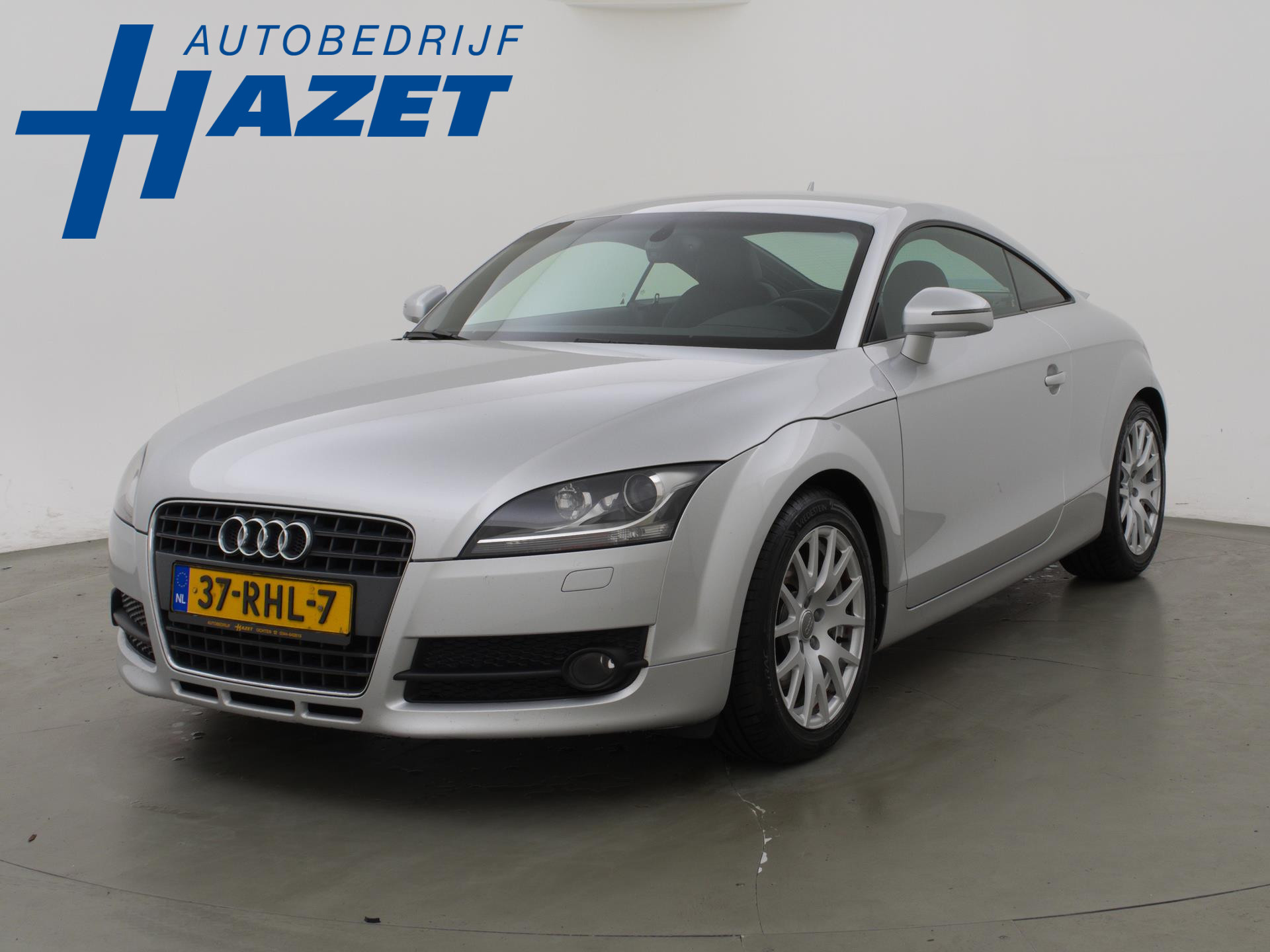 Audi TT 1.8 TFSI + LEDER / STOELVERWARMING / XENON