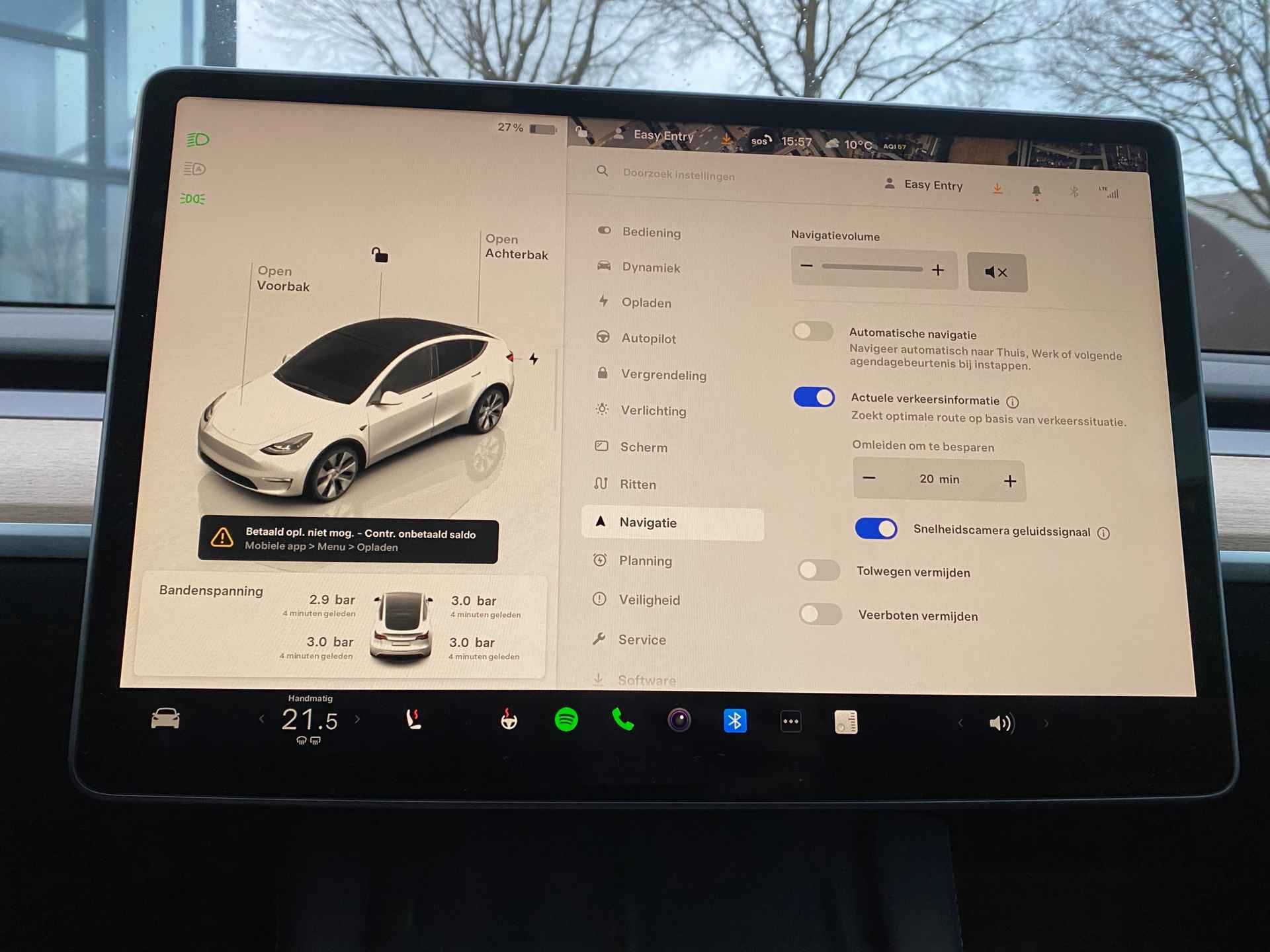 Tesla Model Y Long Range AWD 75 kWh VAN 38.900 VOOR 35.877 EINDEJAARSVOORDEEL 3.023,- | AUTOPILOT | LEDER | PANO | ELEK. KOFFER - 34/40