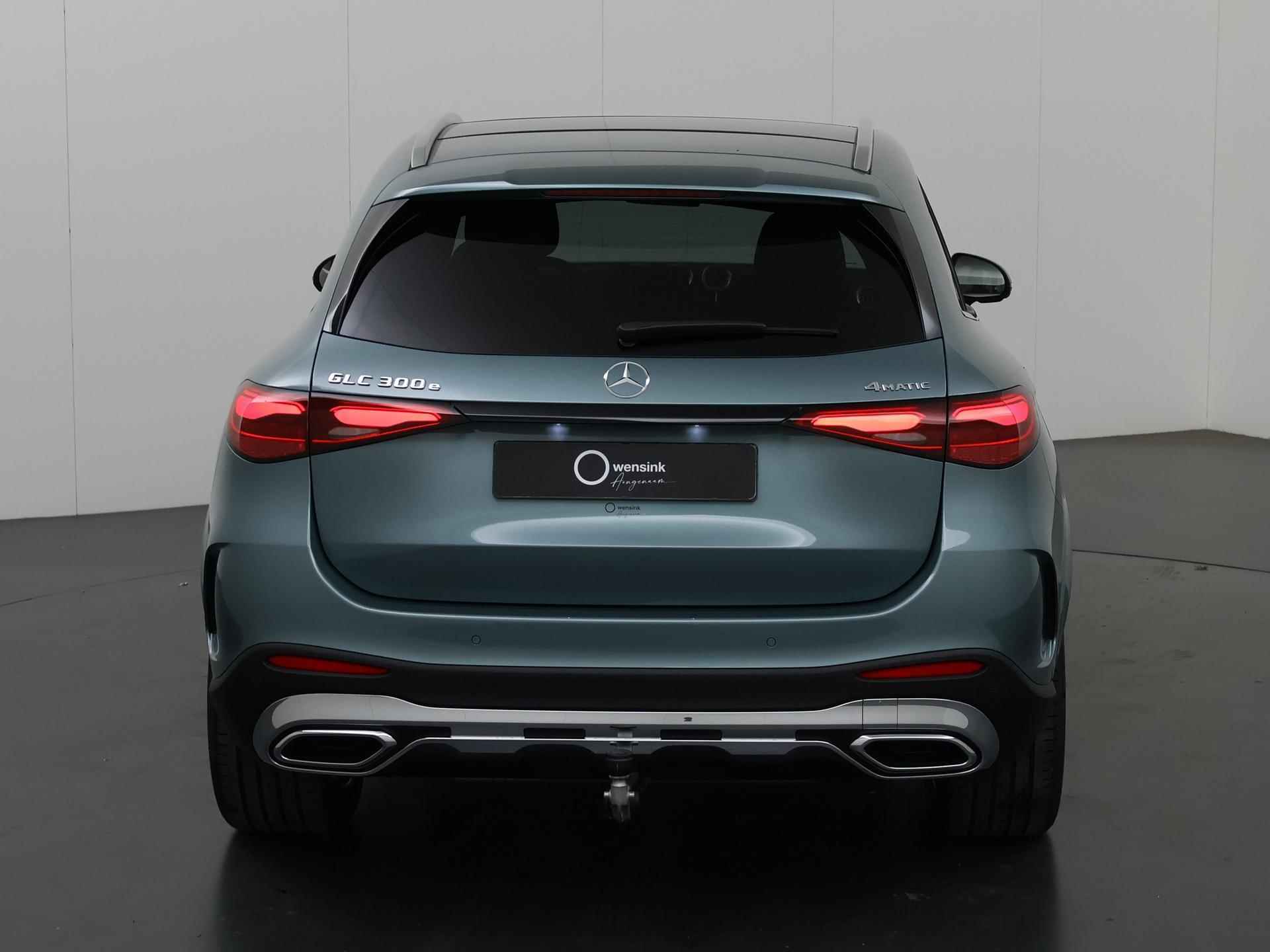 Mercedes-Benz GLC-klasse 300e 4MATIC Sport Edition | Premium pakket | Trekhaak | Winter pakket | 20-Inch | Memory pakket | Digital Light | Apple Car Play - 5/55