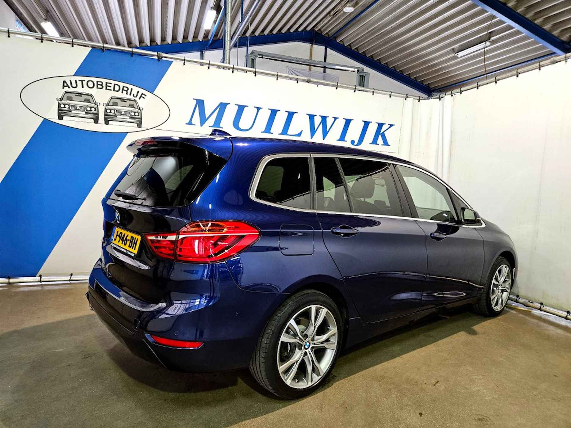 BMW 2-serie Gran Tourer 218i Executive Edition 7 Pers. / Trekhaak / NL Auto - 11/40