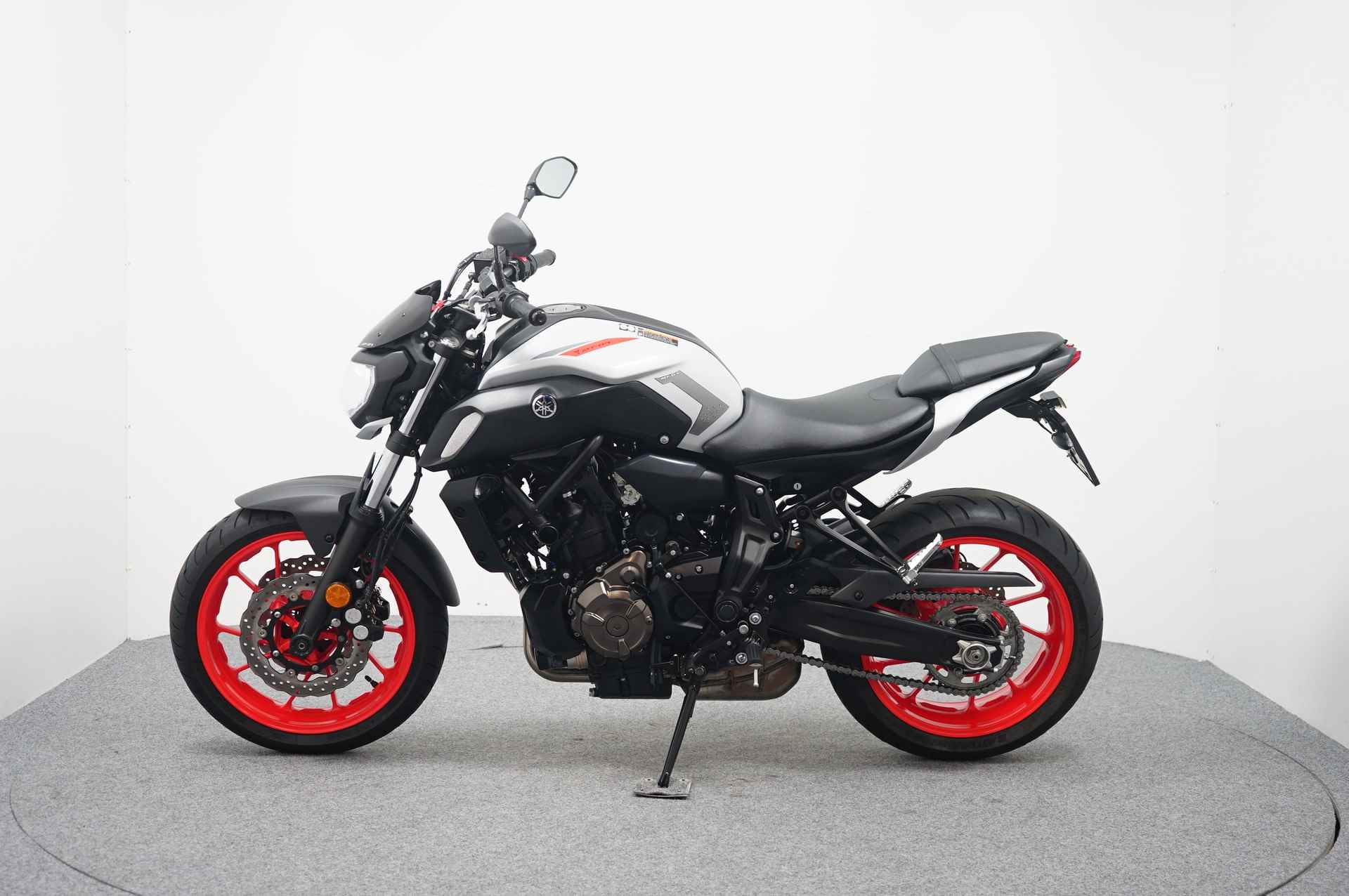 Yamaha MT-07 ABS - 5/15