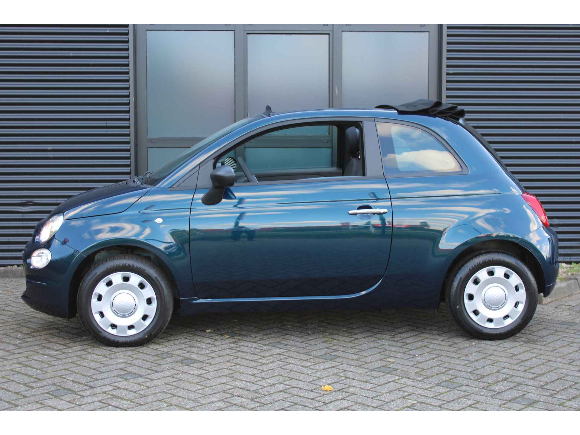 Fiat 500C 1.0 70 pk Hybrid Urban - 2/21