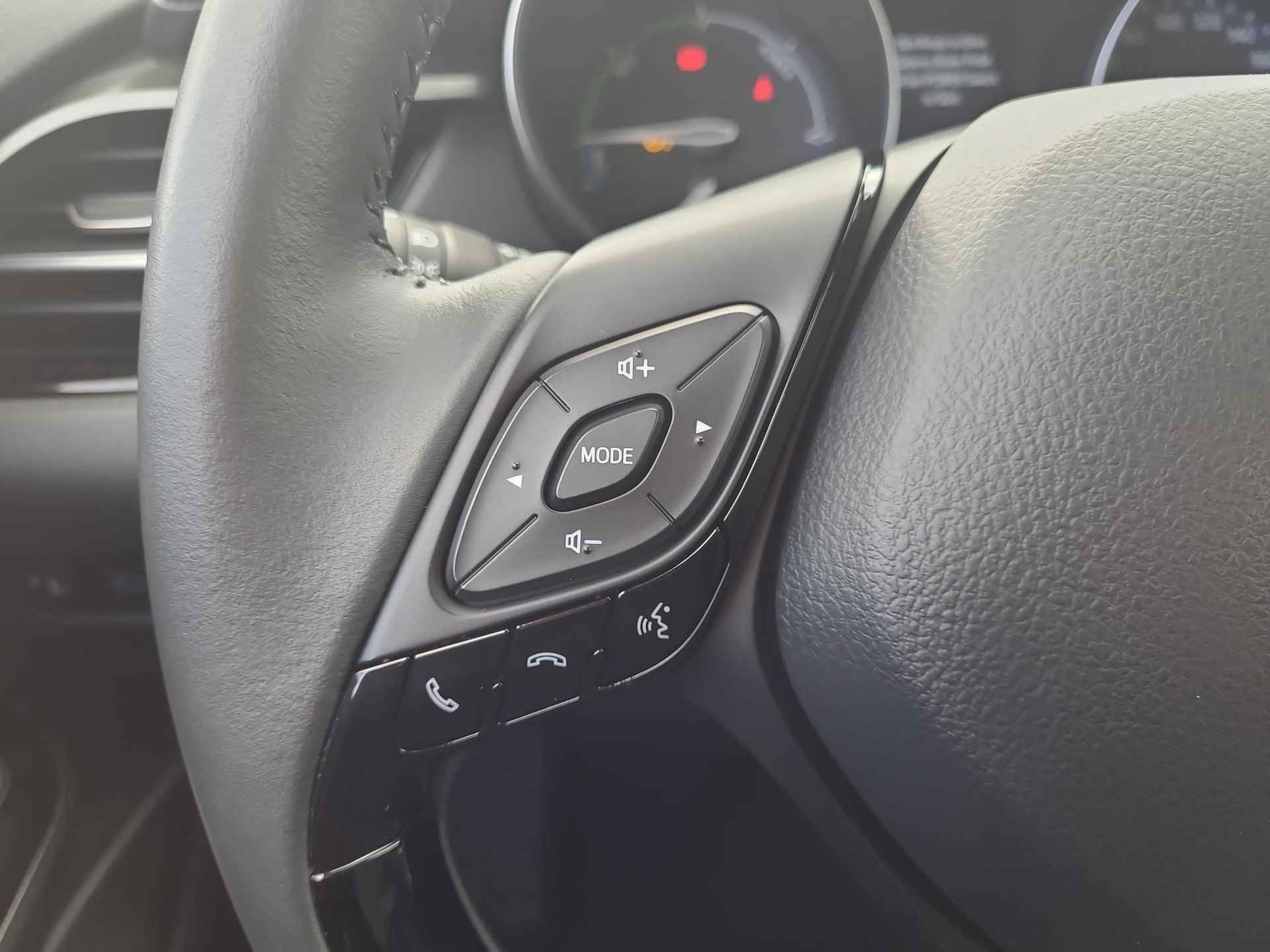 Toyota C-HR 1.8 Hybrid Dynamic Automaat | Apple CarPlay / Android Auto | Rijklaarprijs incl. garantie | - 16/33