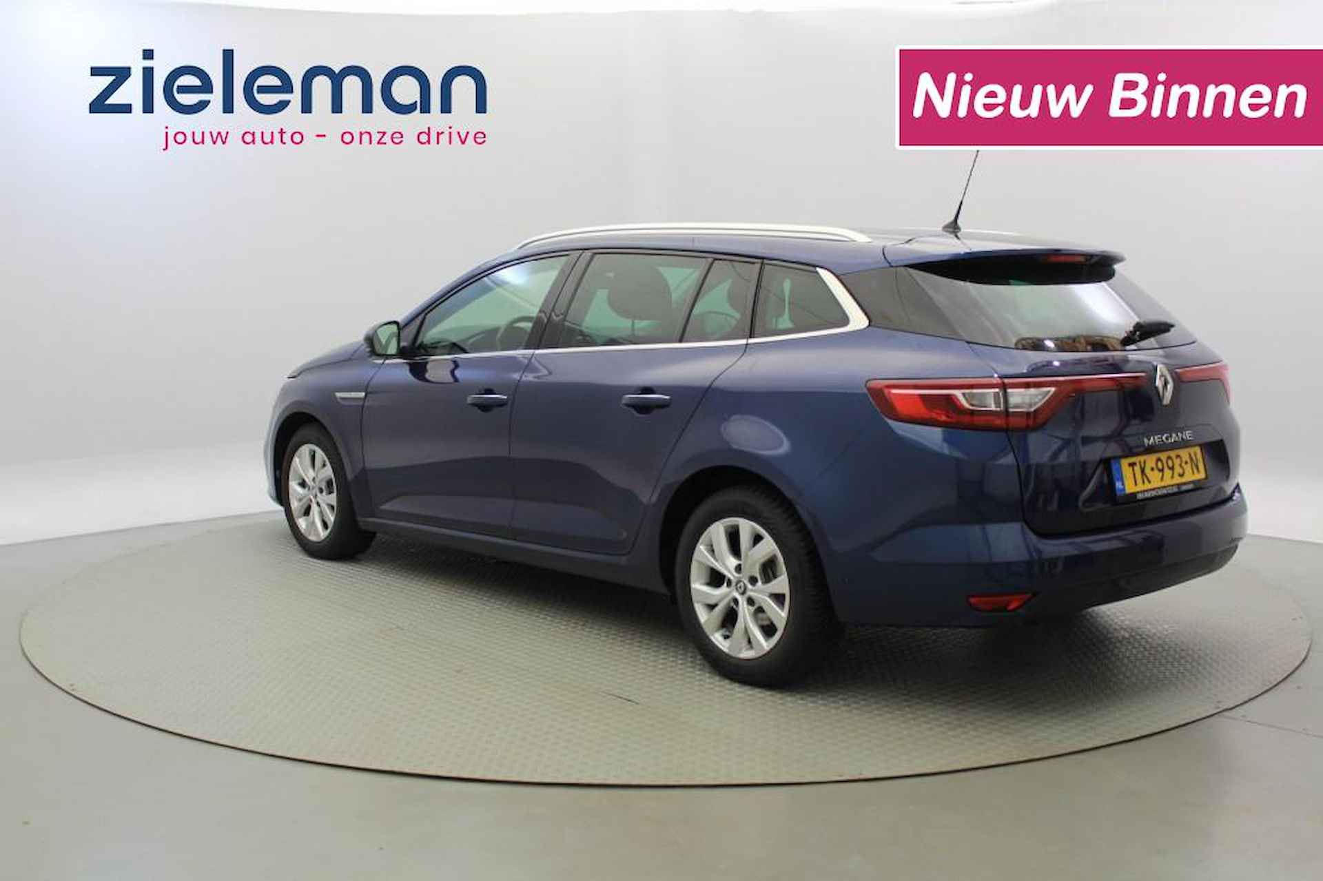 RENAULT Megane Estate 1.3 TCe Limited - Carplay, Navi - 3/26