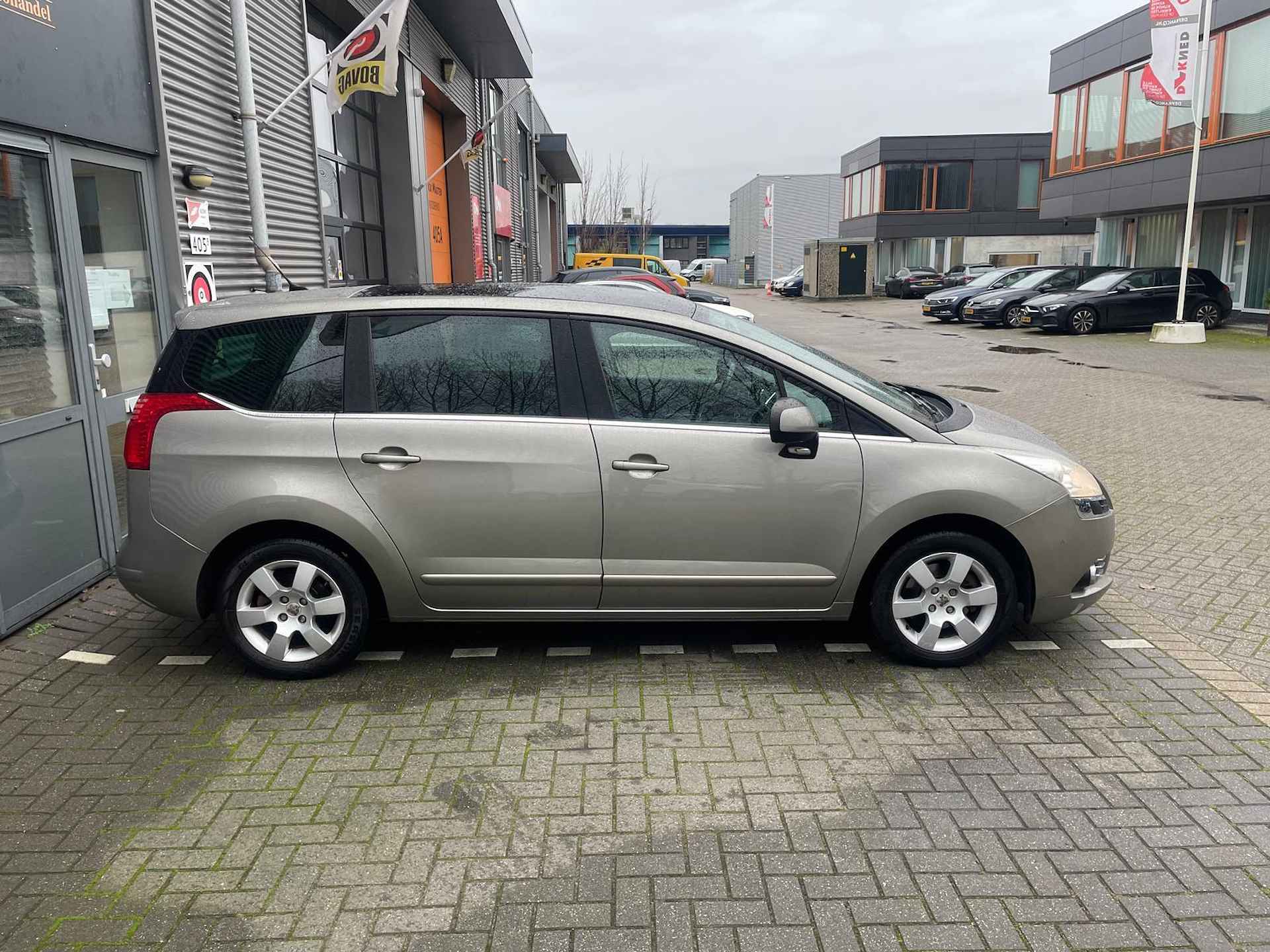 Peugeot 5008 1.6 THP ST 7p. - 5/26