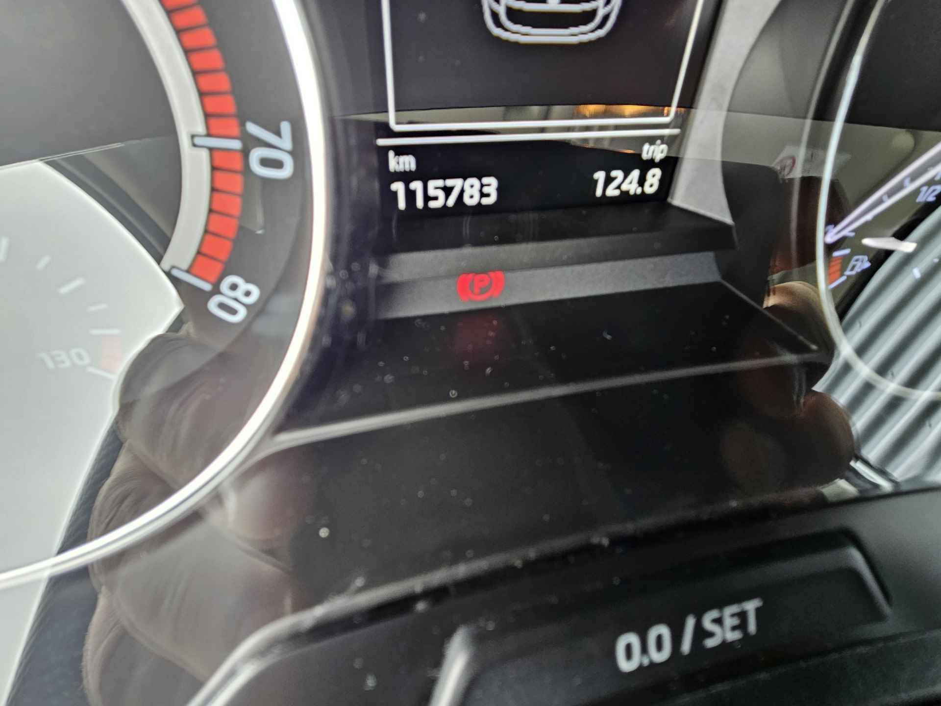 Škoda Fabia Combi 1.2 TSI Monte Carlo Gave uitvoering met Panoramadak | Navigatie | Parkeersensoren - 16/39