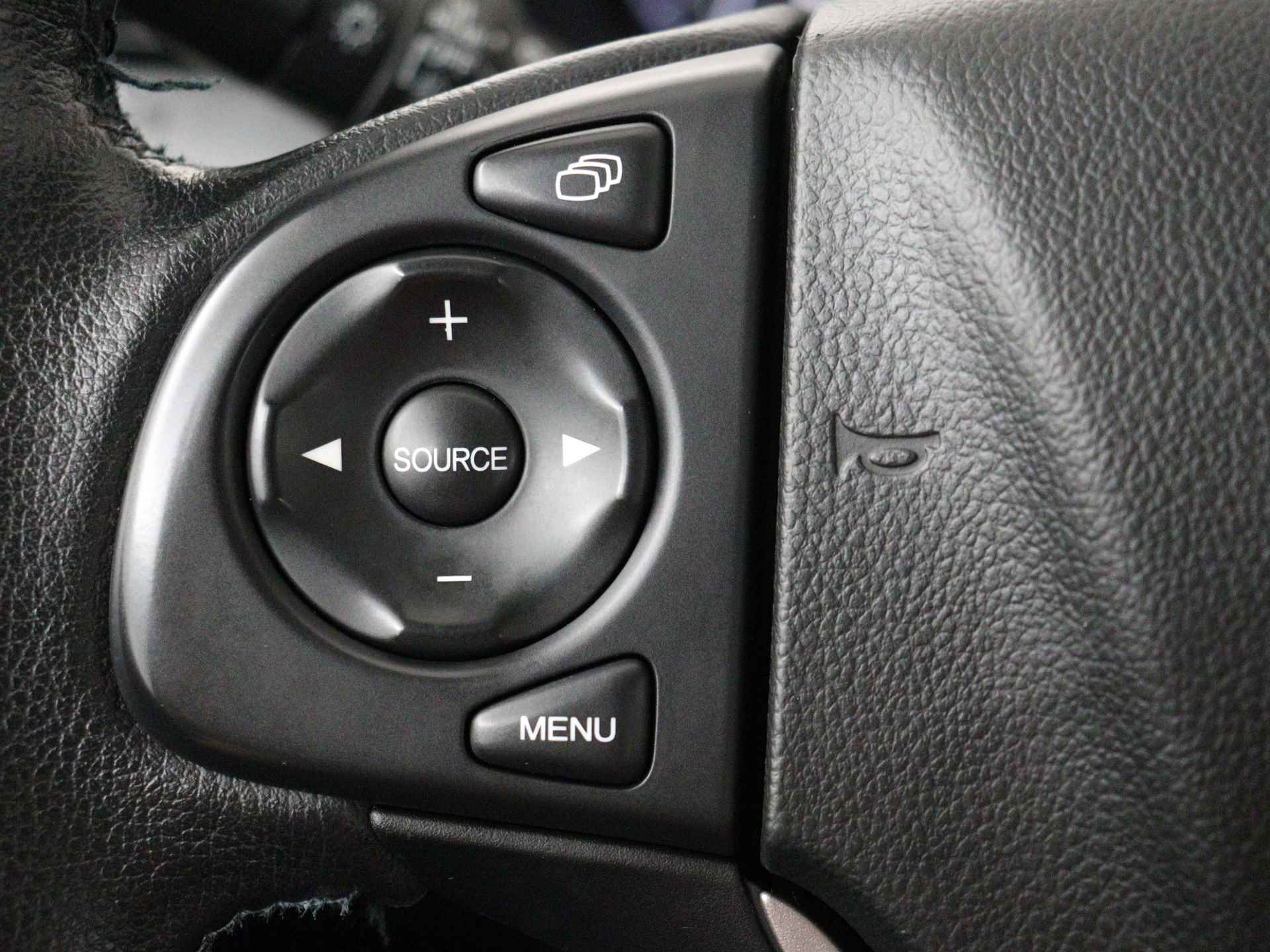 Honda CR-V 2.0 AWD Elegance Limited | Navigatie | Trekhaak | Parkeersensoren voor en achter | Camera - 20/37