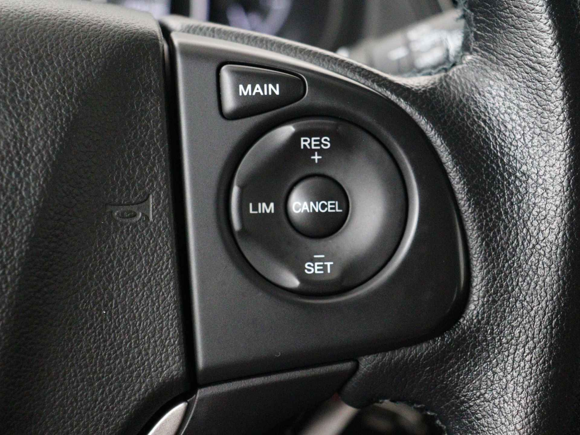 Honda CR-V 2.0 AWD Elegance Limited | Navigatie | Trekhaak | Parkeersensoren voor en achter | Camera - 21/37