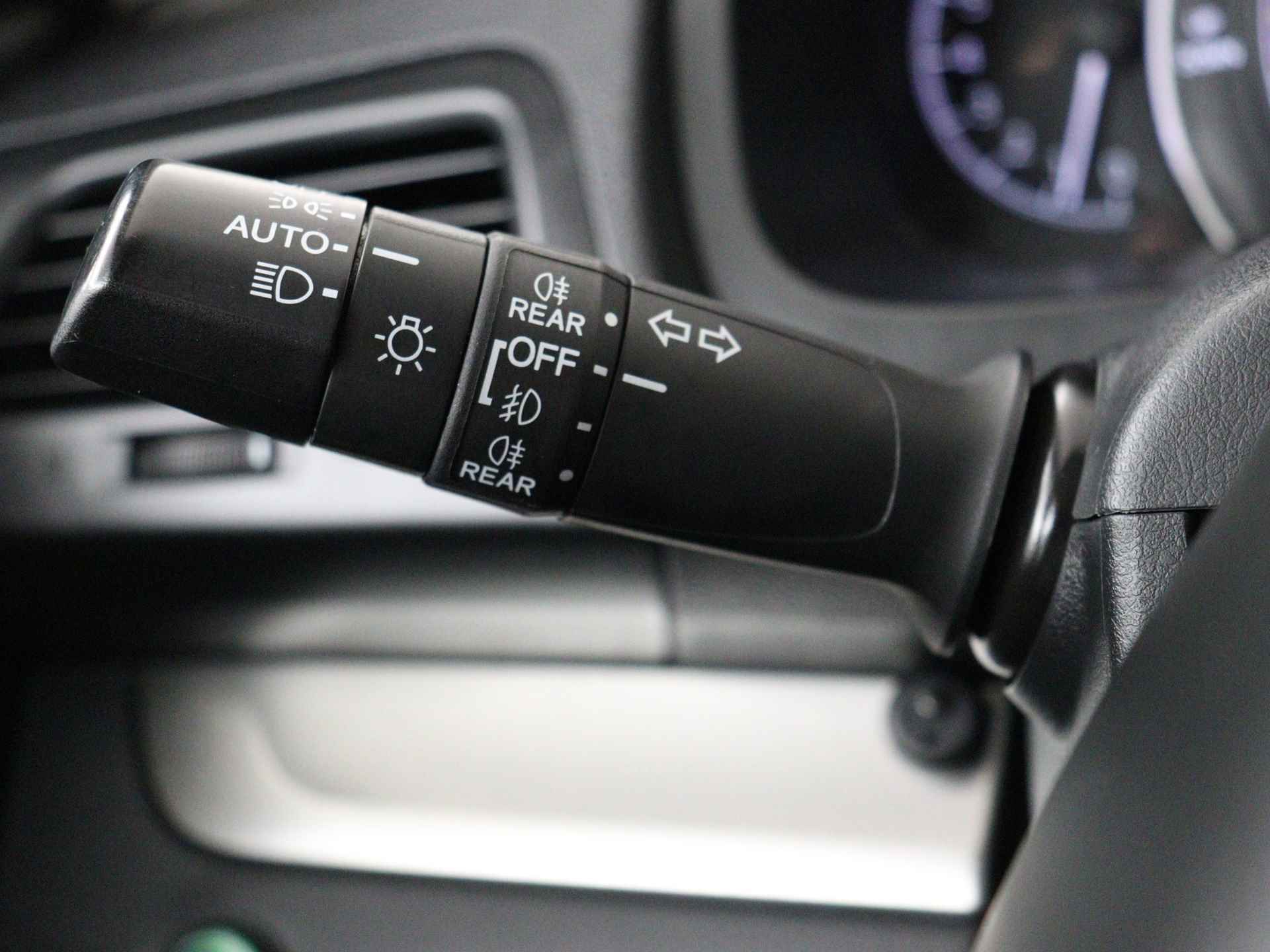 Honda CR-V 2.0 AWD Elegance Limited | Navigatie | Trekhaak | Parkeersensoren voor en achter | Camera - 22/37