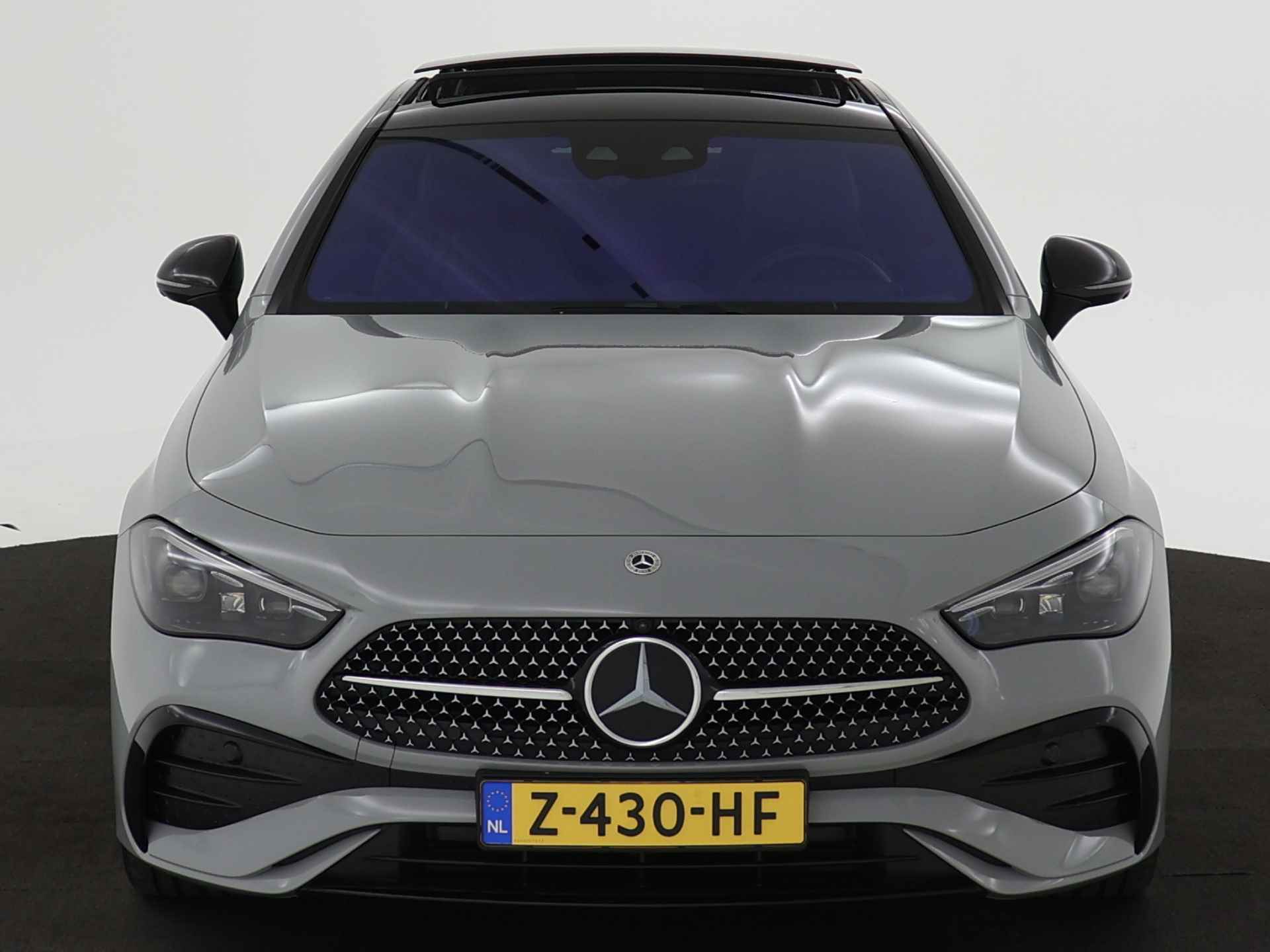 Mercedes-Benz CLE Coupé 200 AMG Line | Nightpakket | Panoramaschuifdak | Premium pakket | Rijassistentiepakket Plus | KEYLESS GO Comfortpakket | Burmester Surround Sound systeem | Digital light | - 29/42