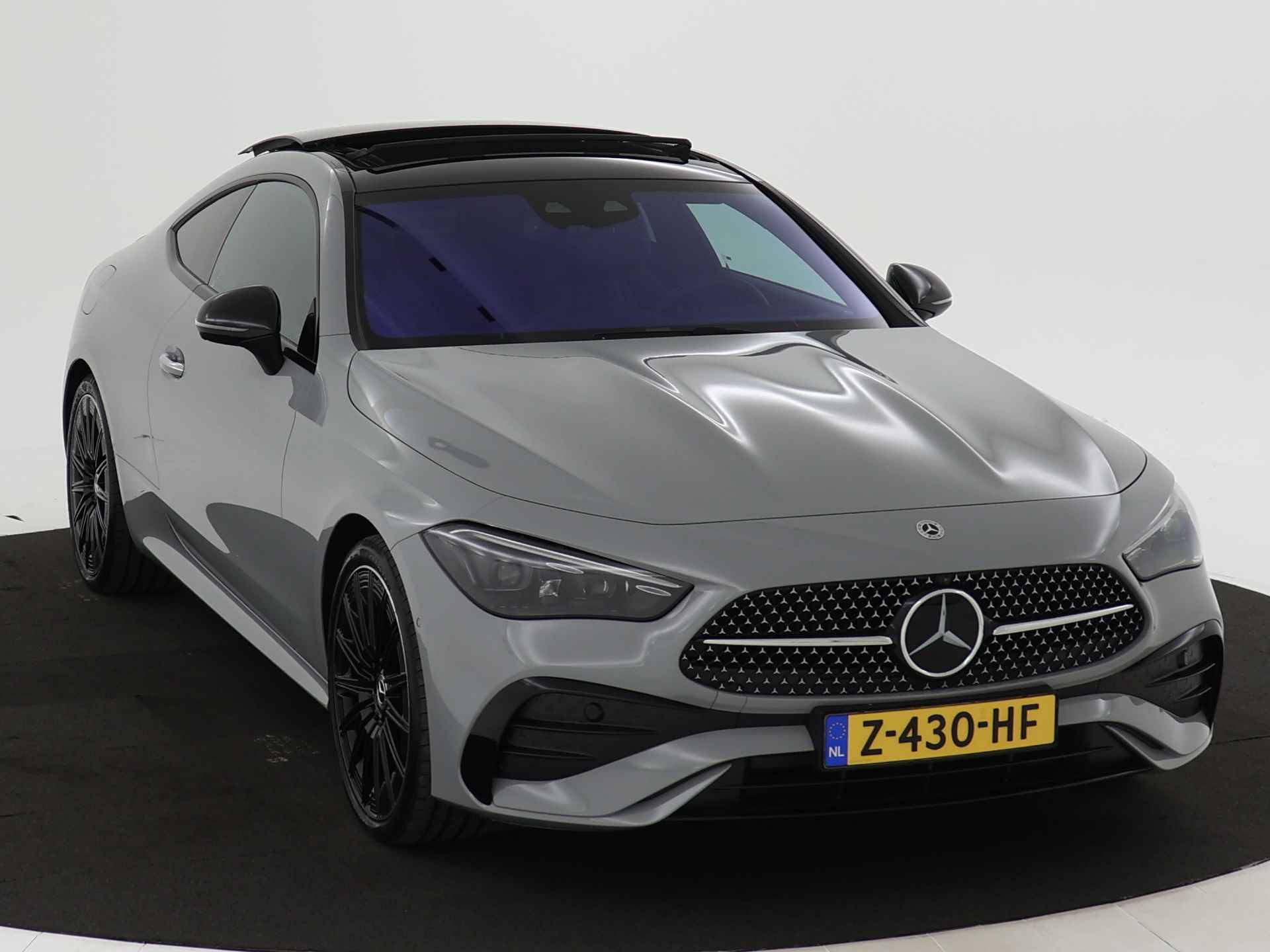 Mercedes-Benz CLE Coupé 200 AMG Line | Nightpakket | Panoramaschuifdak | Premium pakket | Rijassistentiepakket Plus | KEYLESS GO Comfortpakket | Burmester Surround Sound systeem | Digital light | - 30/42