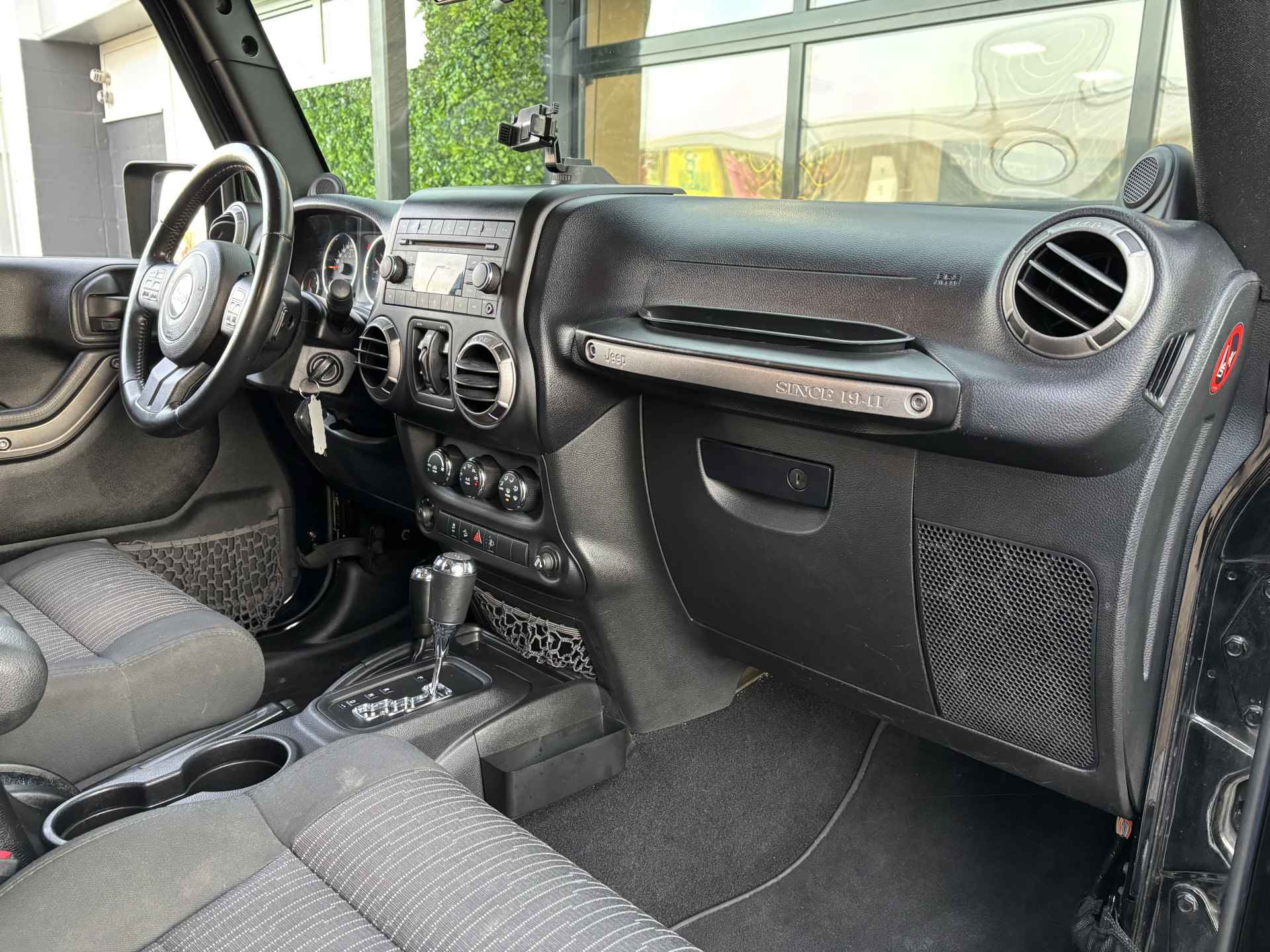 Jeep Wrangler 2.8 CRD Sport | Connect Pack | Van | Grijs Kenteken | Trekhaak - 28/29