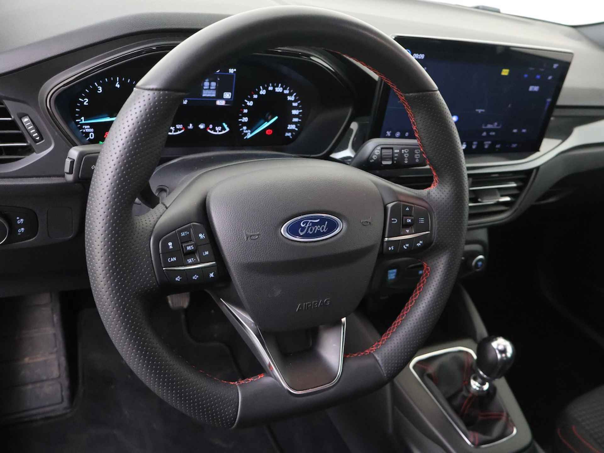 Ford Focus Wagon 1.0 EcoBoost Hybrid ST Line | Navi | Adaptive Cruise Control - 14/29