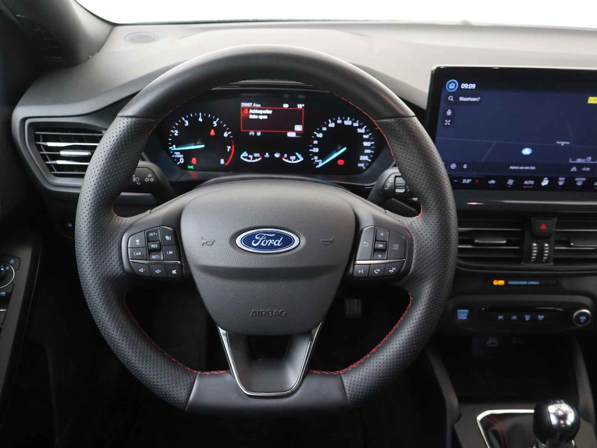 Ford Focus Wagon 1.0 EcoBoost Hybrid ST Line | Navi | Adaptive Cruise Control - 17/29