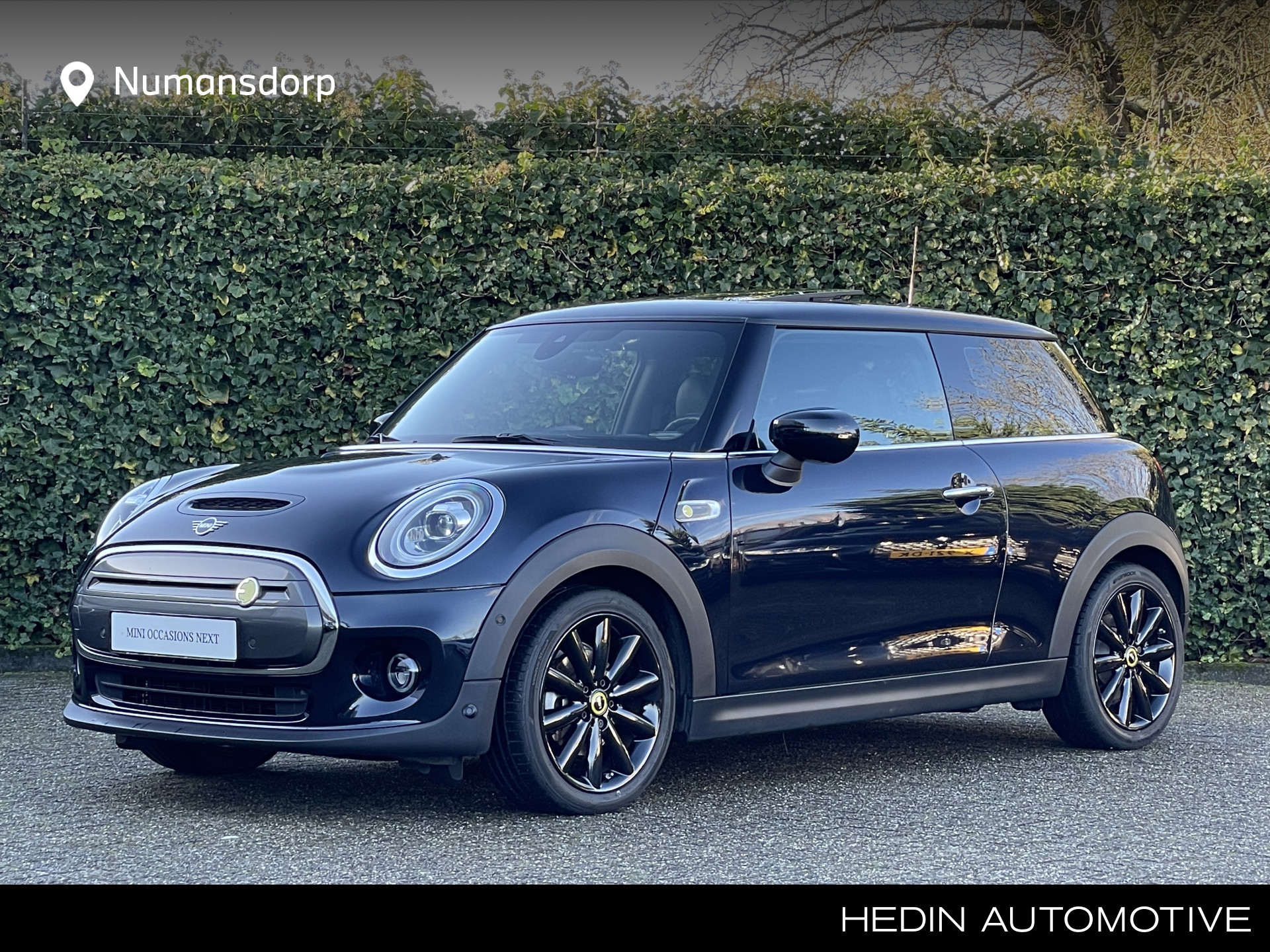 MINI Electric Yours | Leder | Harman/Kardon | Panorama | Comfort Acces | Navi XL | Driving Ass. | Adaptief Led