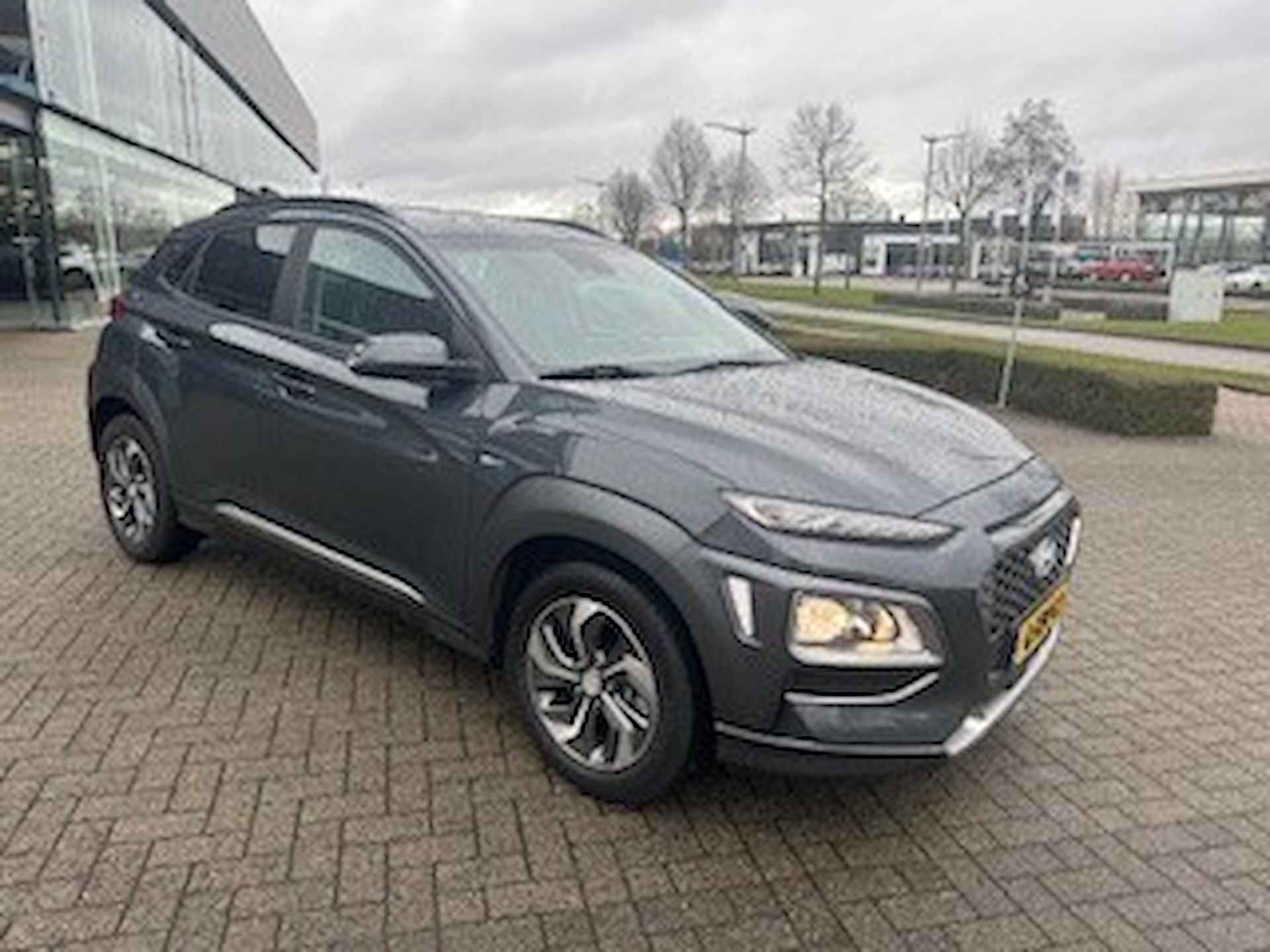 HYUNDAI Kona GDI 105pk HEV 2WD Aut. Fashion - 4/14