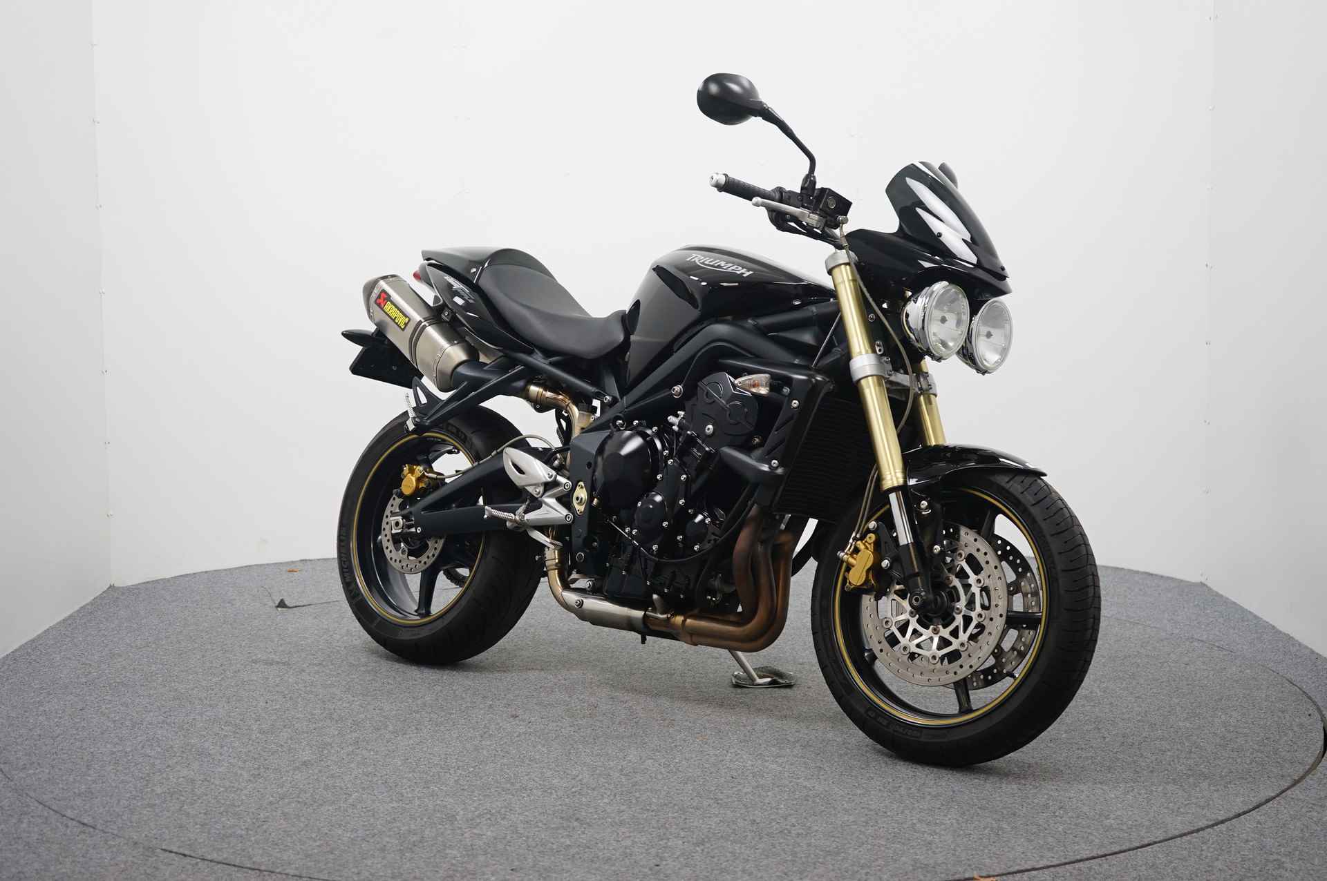 Triumph STREET TRIPLE 675 - 2/14