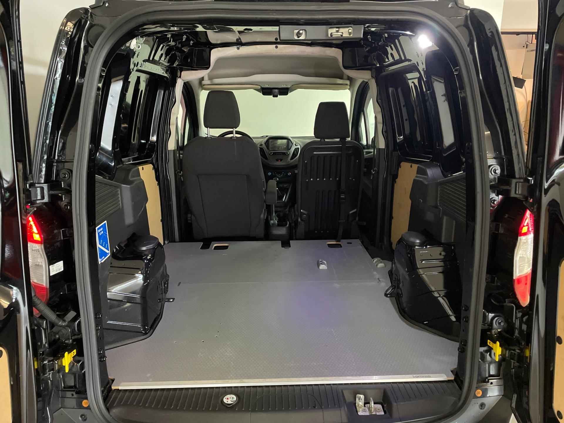 Ford Transit Courier 1.0 Ambiente Start&Stop AIRCO ELEK RAMEN CENT VERG PARKEERSENSOREN ZEER NETTE BESTELAUTO - 40/41