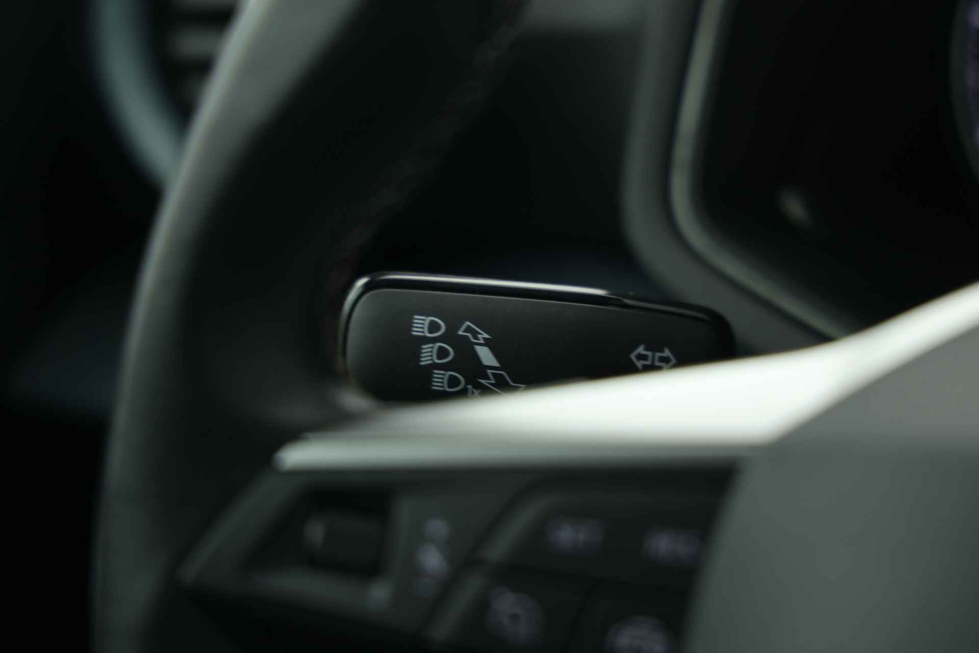 SEAT Arona 1.0 TSI Xperience | Navi | Cruise | Apple CarPlay | DAB | Stoelverw. - 10/31